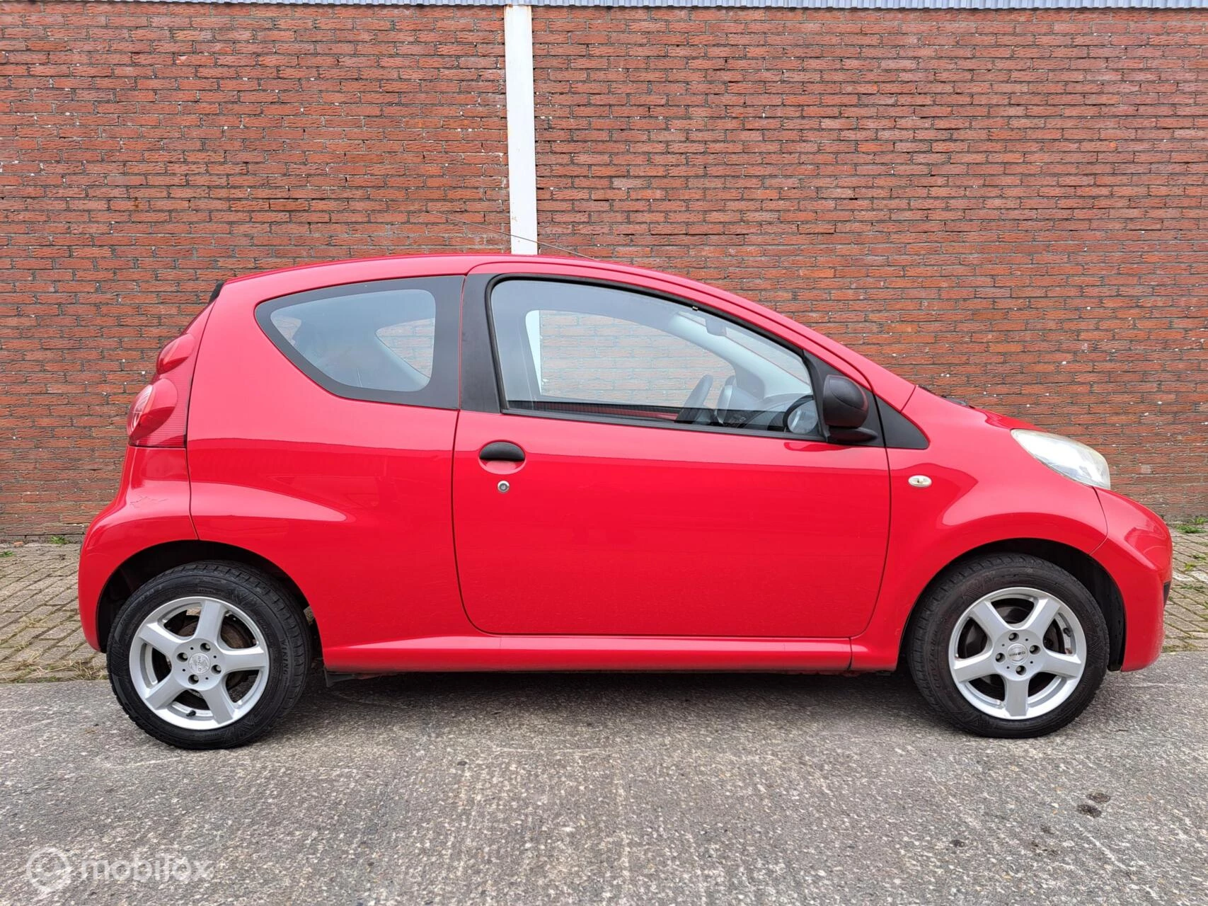 Hoofdafbeelding Peugeot 107