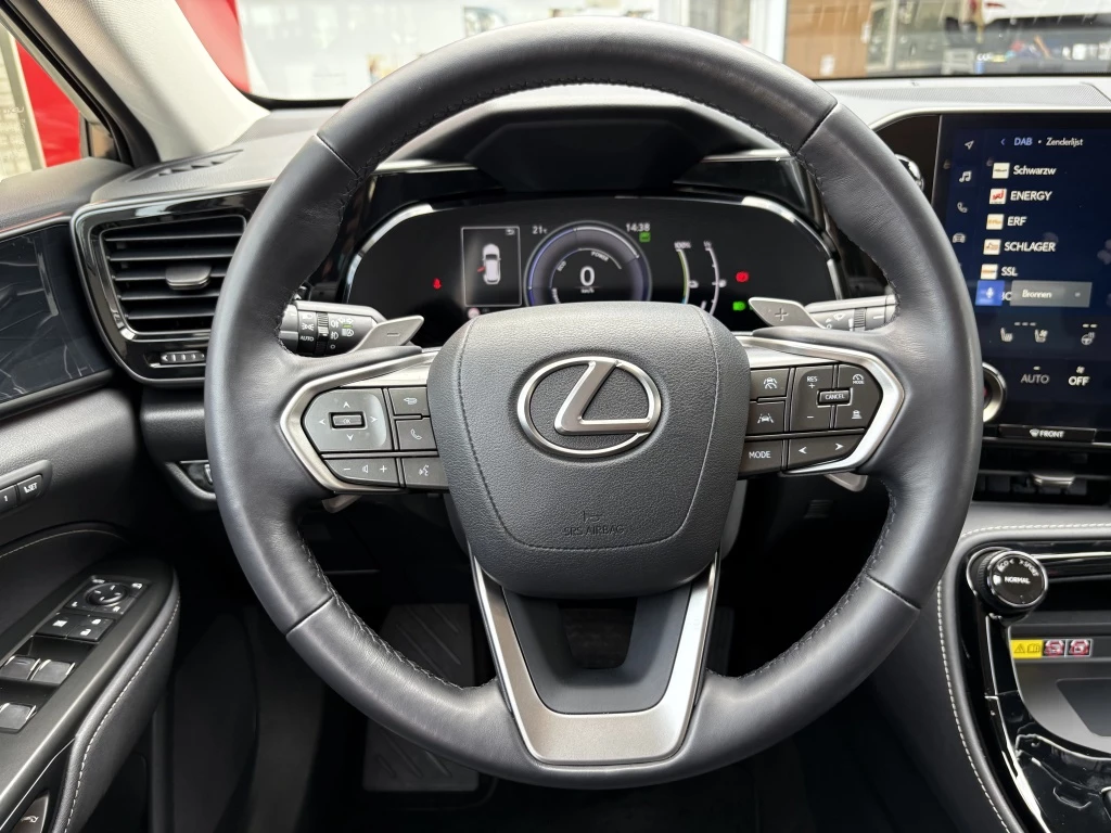 Hoofdafbeelding Lexus NX