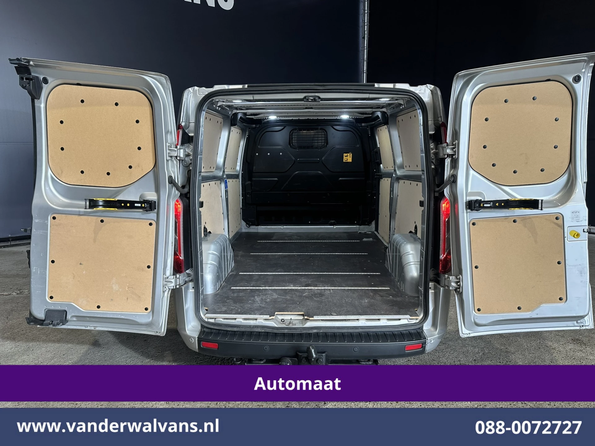 Hoofdafbeelding Ford Transit Custom