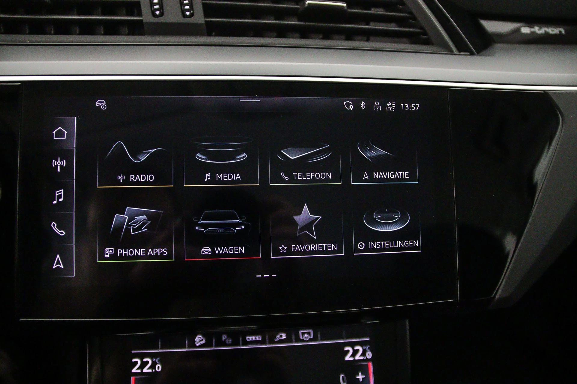 Hoofdafbeelding Audi Q8 e-tron