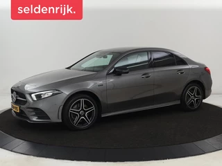 Mercedes-Benz A-klasse 250e AMG Limited | Carplay | Stoelverwarming |  Leder/Alcantara | Widescreen | Sfeerverlichting | Navigatie | Camera | Full LED | Park Assist | PHEV | Plug In