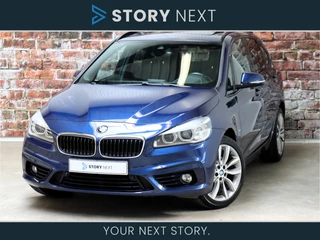BMW 2 Serie Active Tourer 218i Executive Sport Line Automaat / Navigatiesysteem / Panoramadak / Trekhaak / LED / Achteruitrijcamera / Sportstoelen / DAB / Stoelverwarming / Climate Control / Parkeersensoren voor+achter / Driving Assistant / Extra Getint Glas