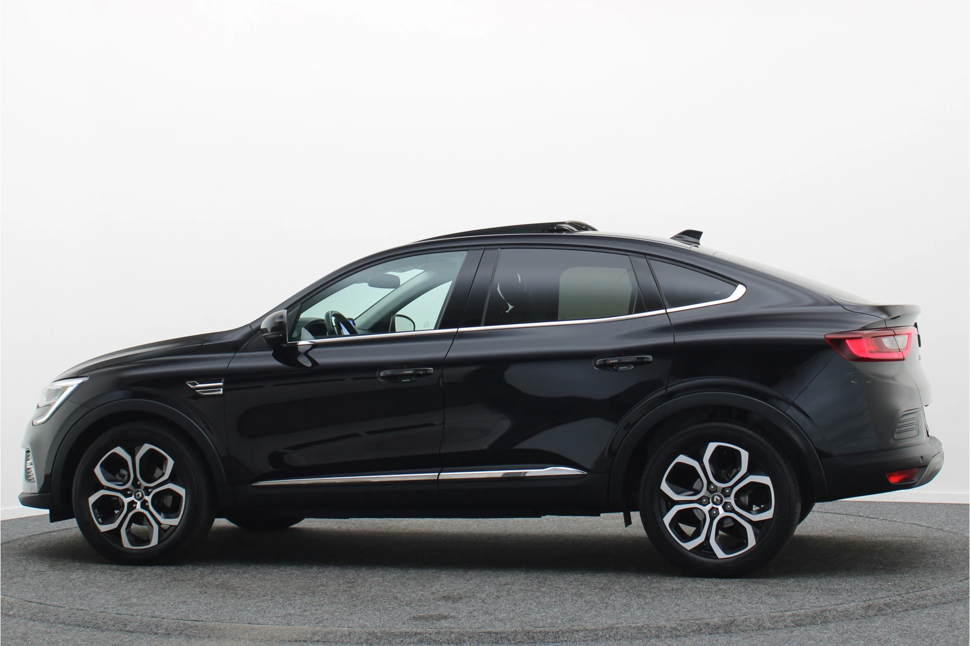 Hoofdafbeelding Renault Arkana