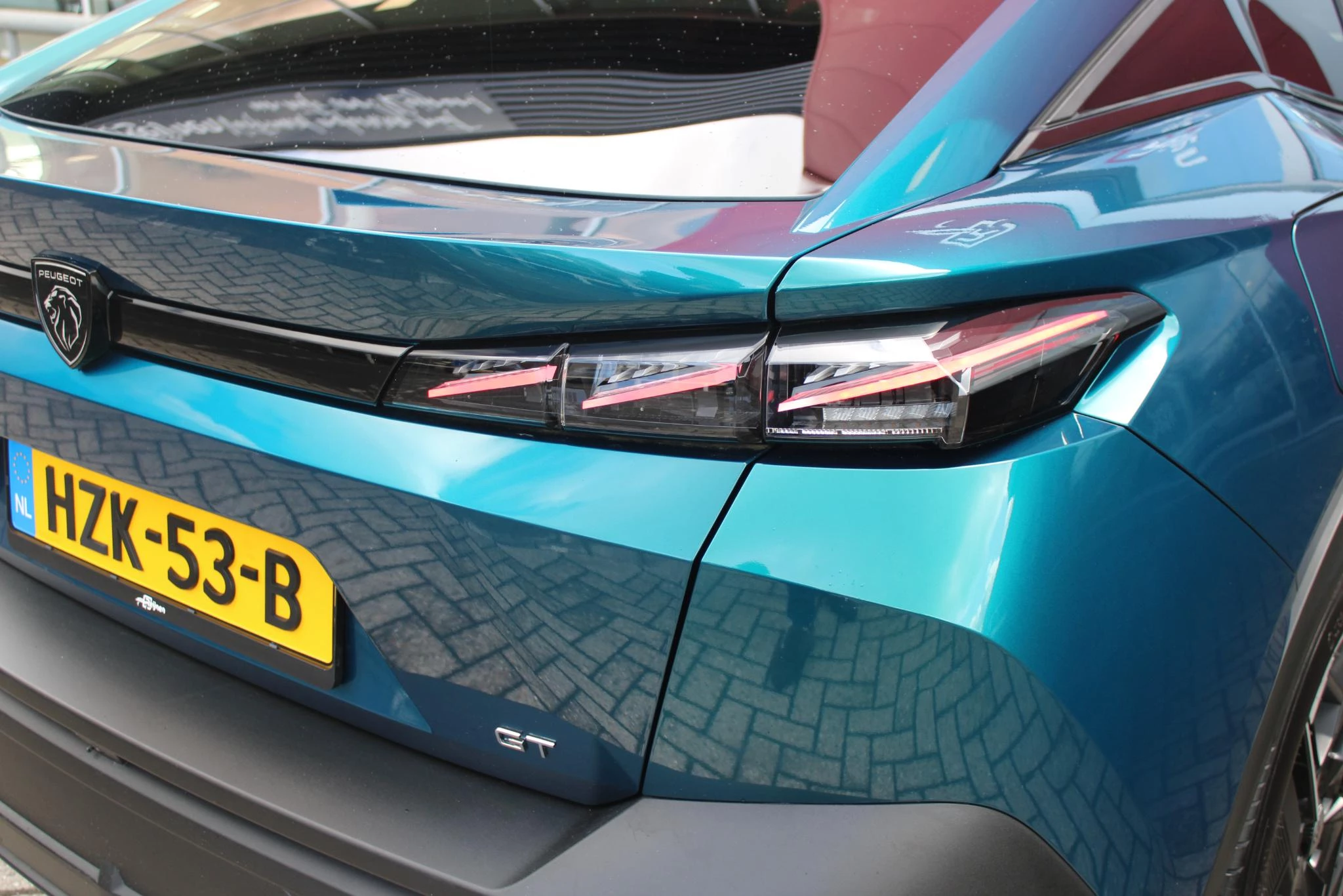 Hoofdafbeelding Peugeot 408