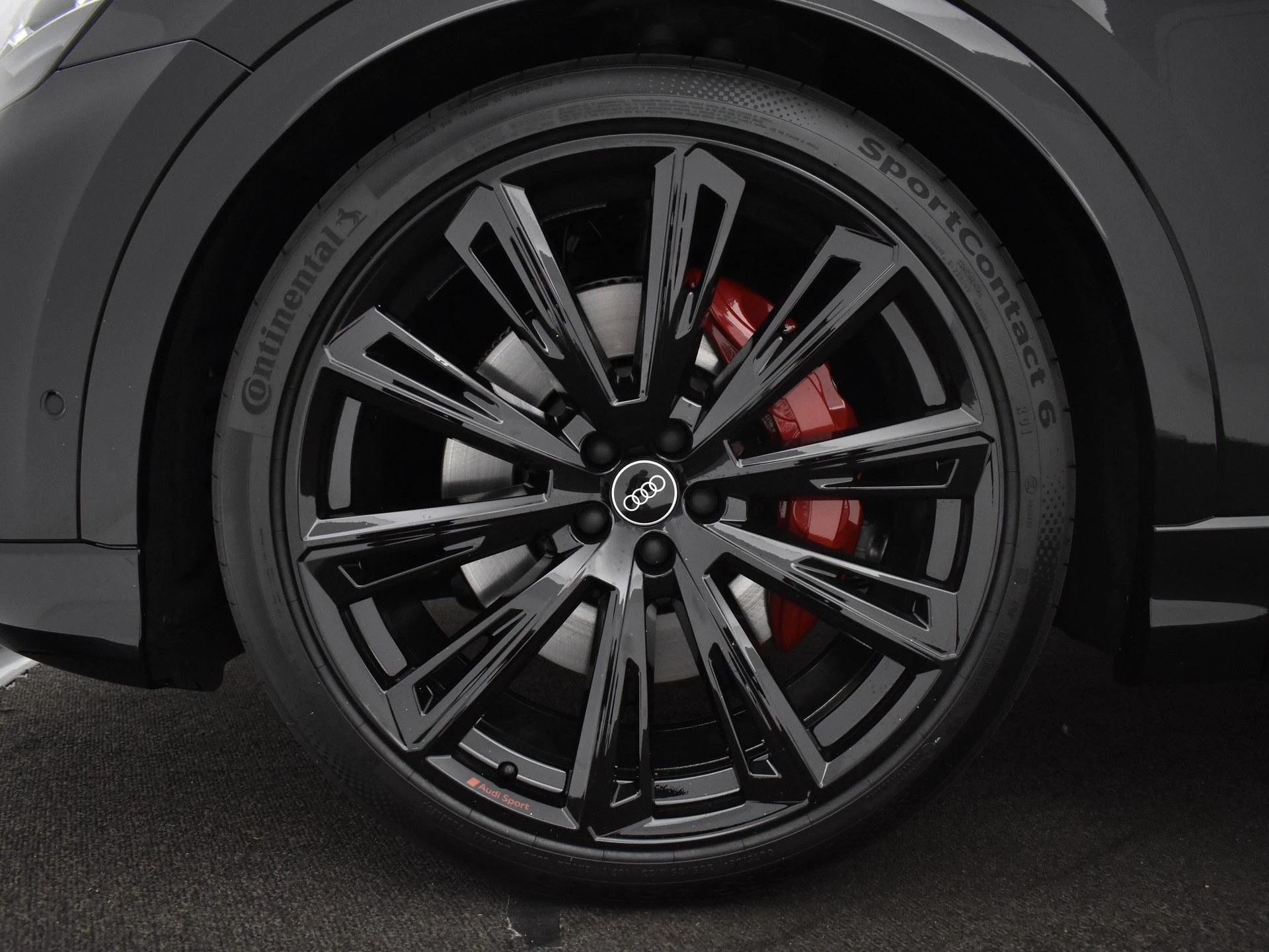 Hoofdafbeelding Audi Q8