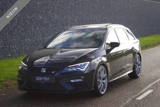 Seat Leon ST CUPRA 300 Carbon | Pano - Beats - Big Brake Kit