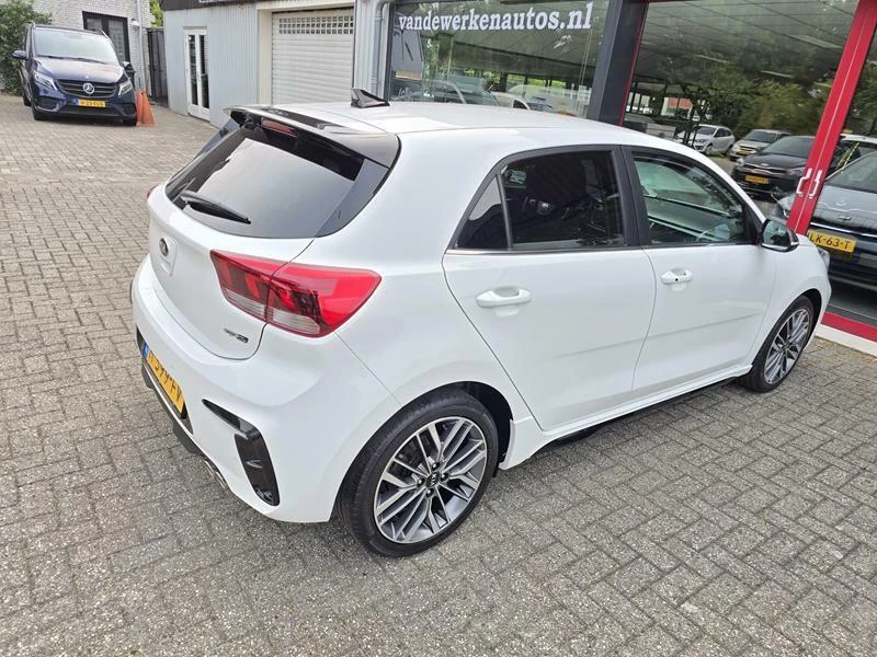 Hoofdafbeelding Kia Rio
