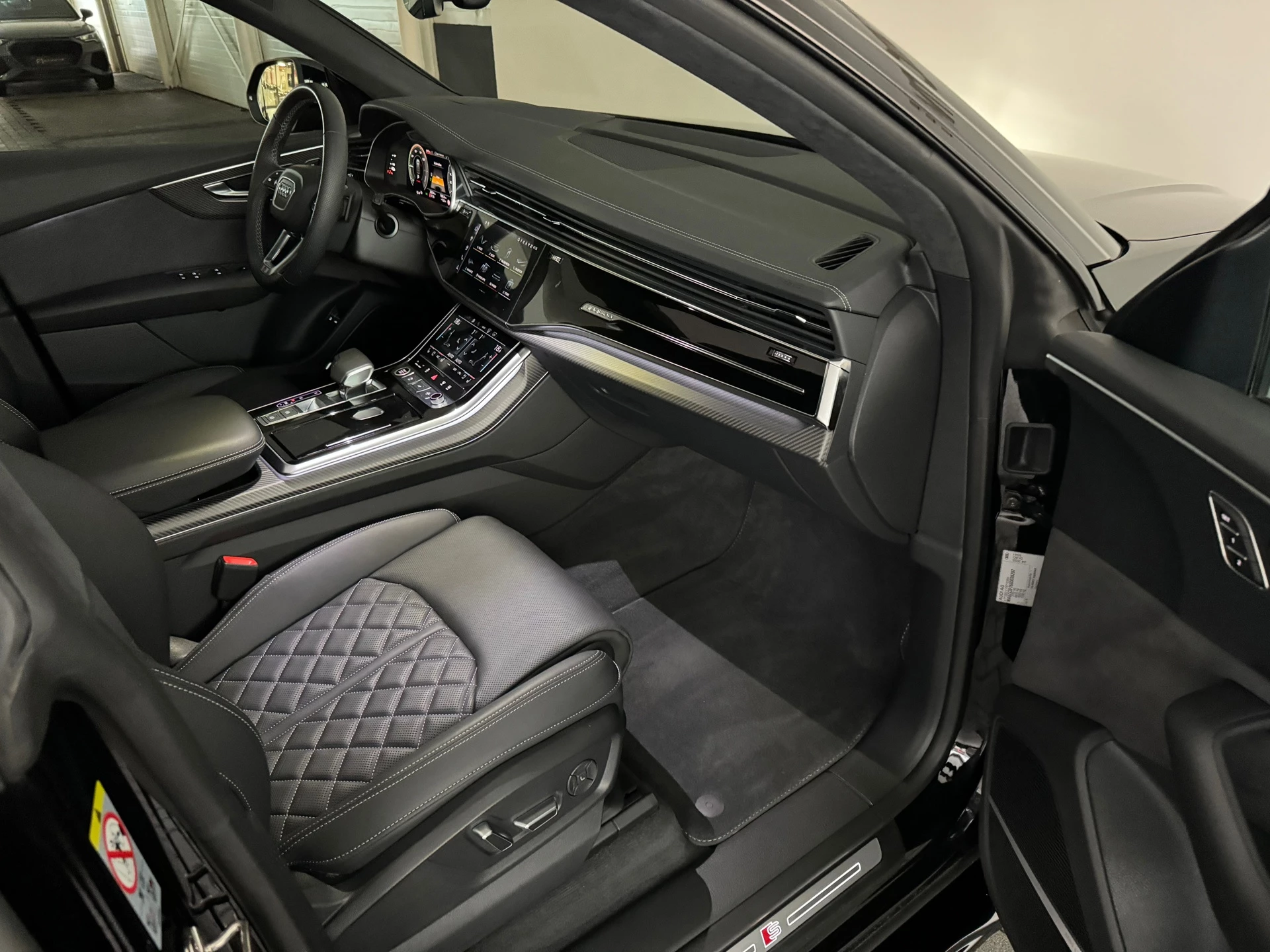 Hoofdafbeelding Audi Q8