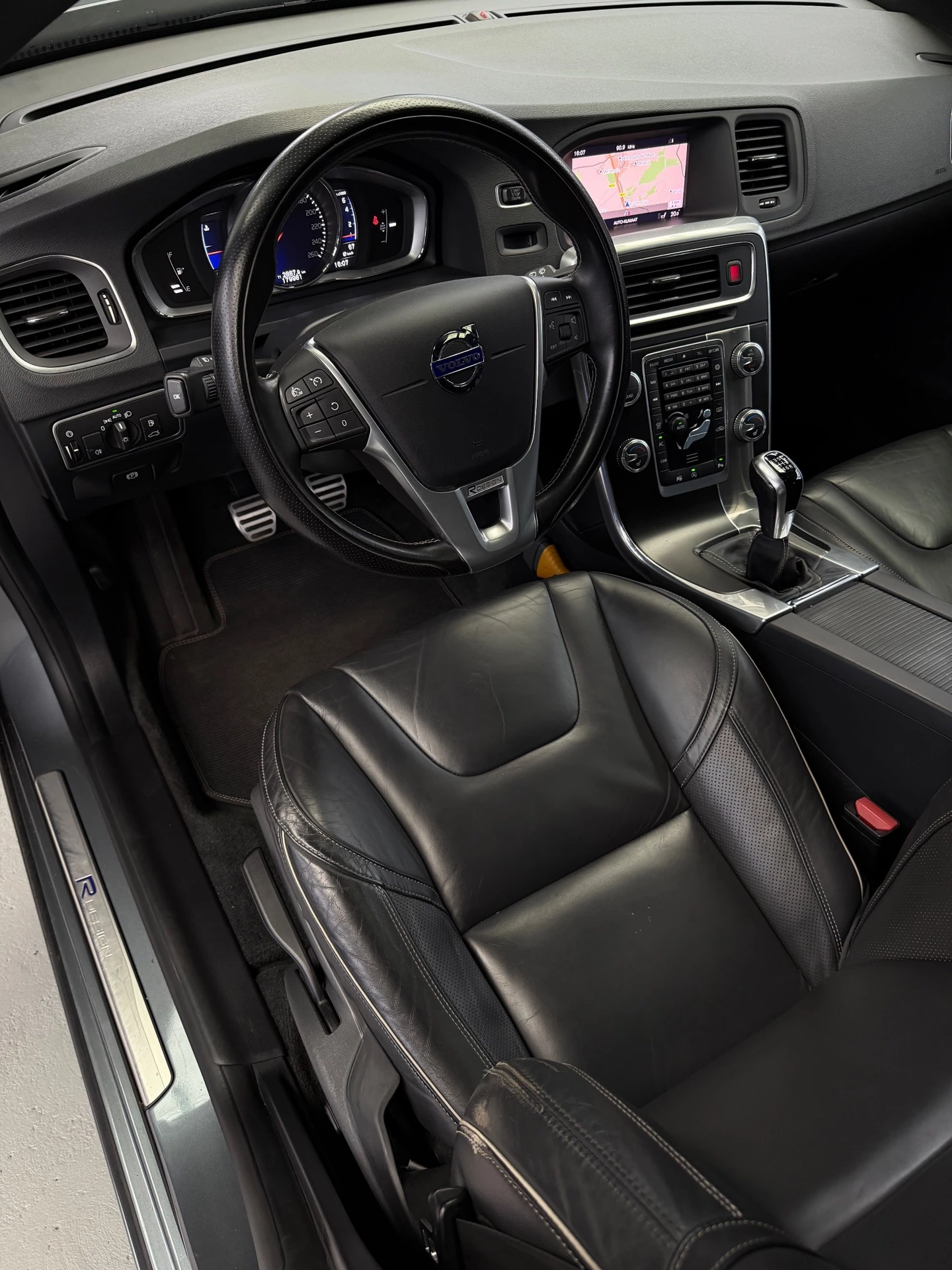 Volvo V60