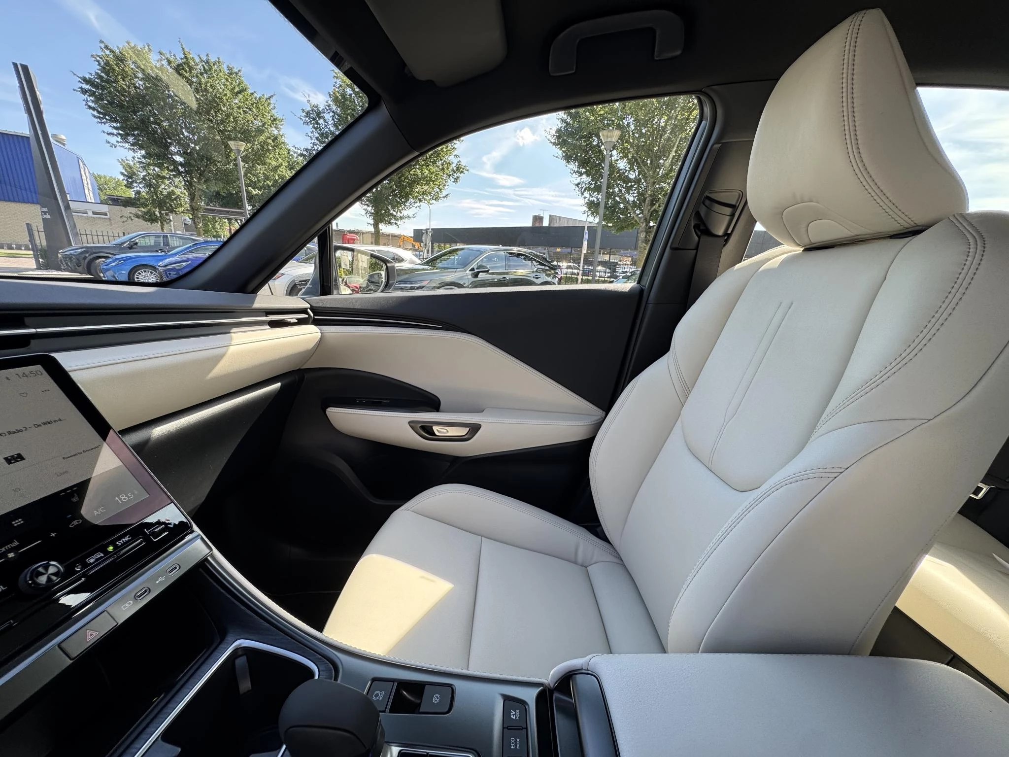 Hoofdafbeelding Lexus LBX