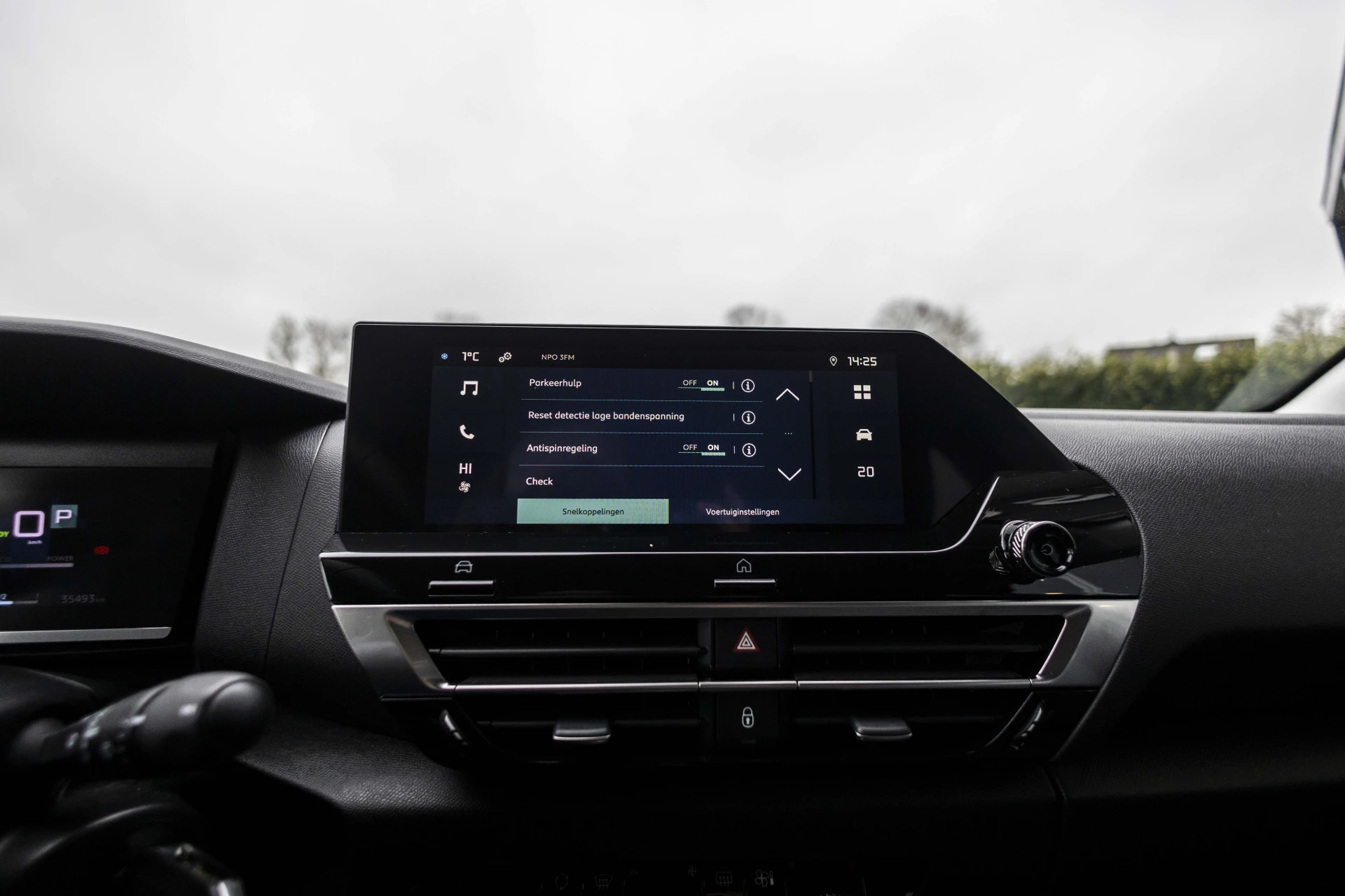 Hoofdafbeelding Citroën ë-C4