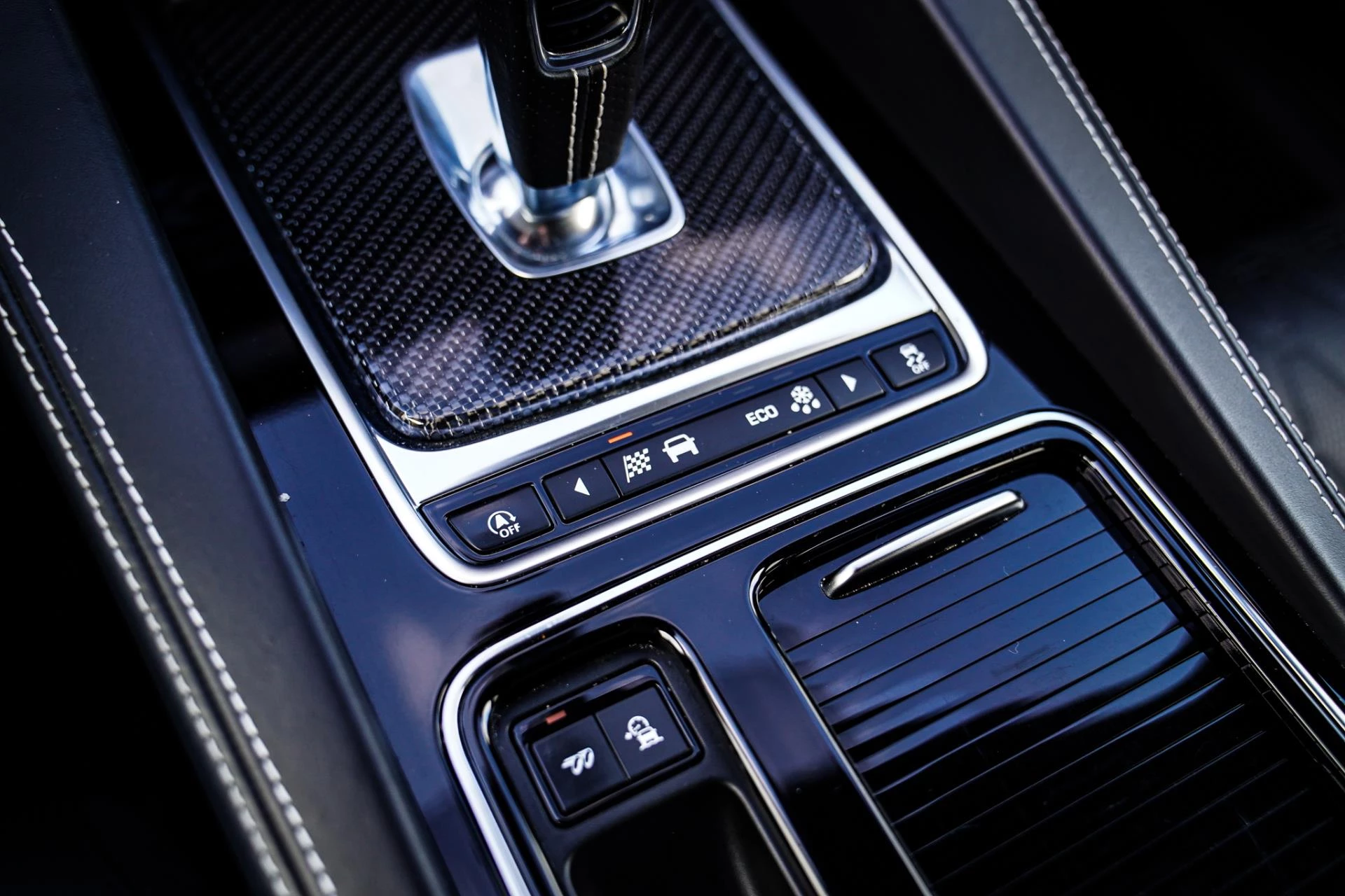 Hoofdafbeelding Jaguar F-PACE