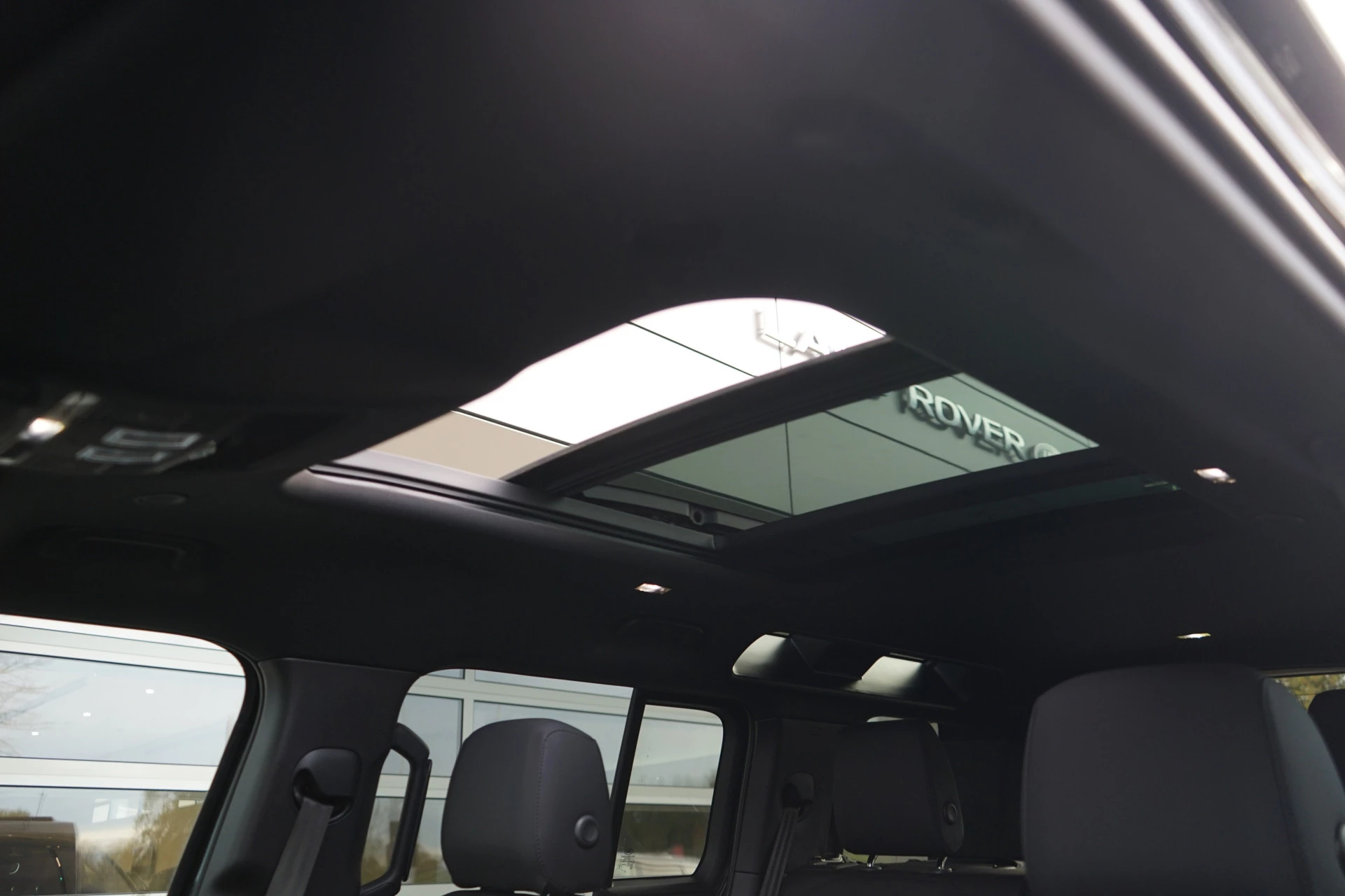 Hoofdafbeelding Land Rover Defender