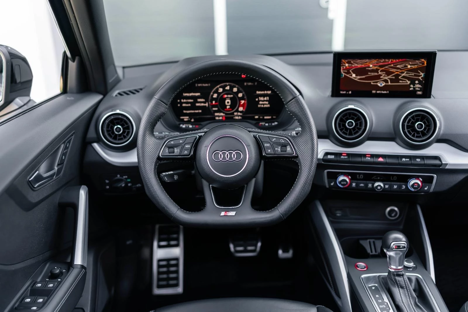 Hoofdafbeelding Audi SQ2