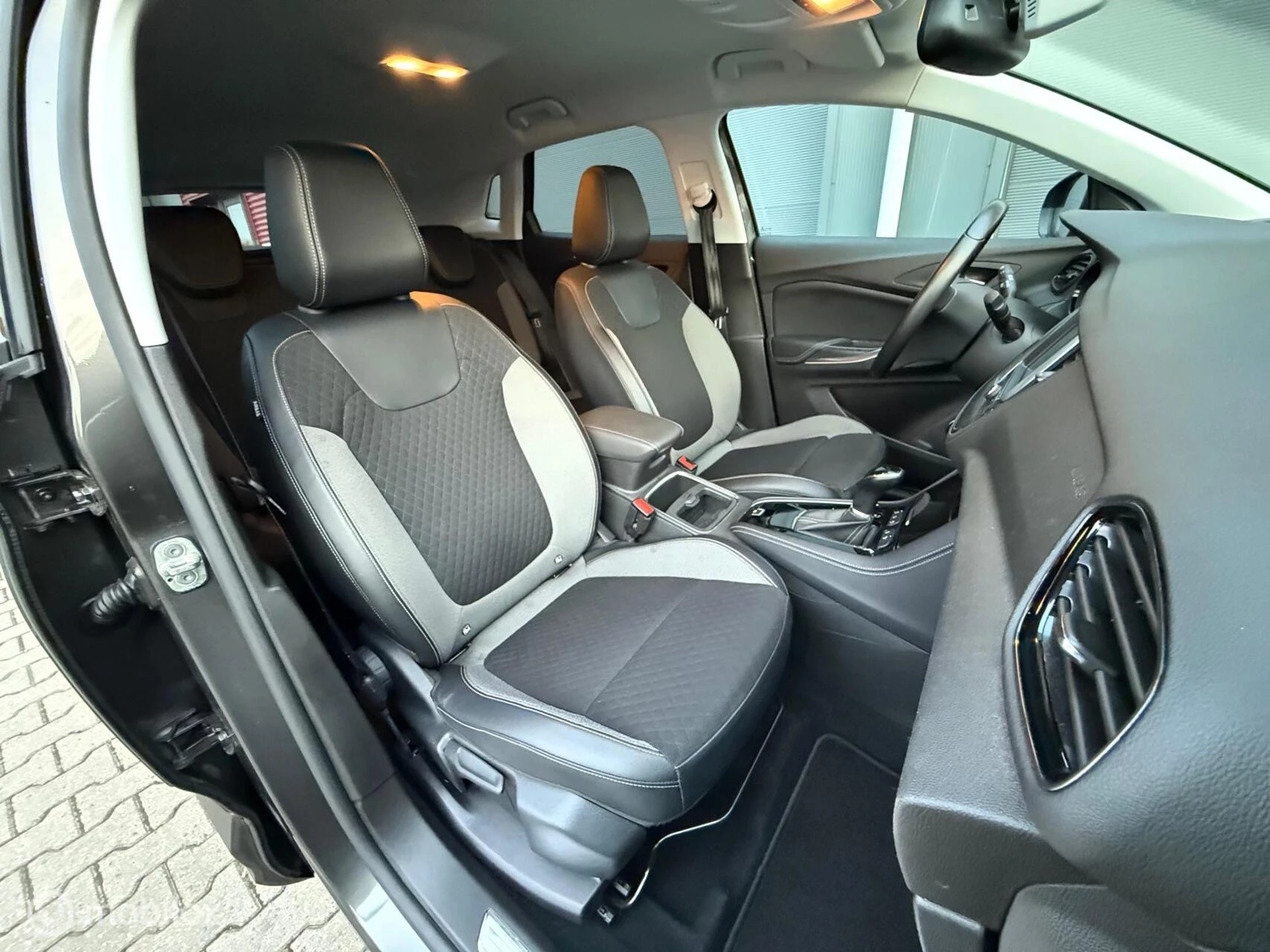 Hoofdafbeelding Opel Grandland X