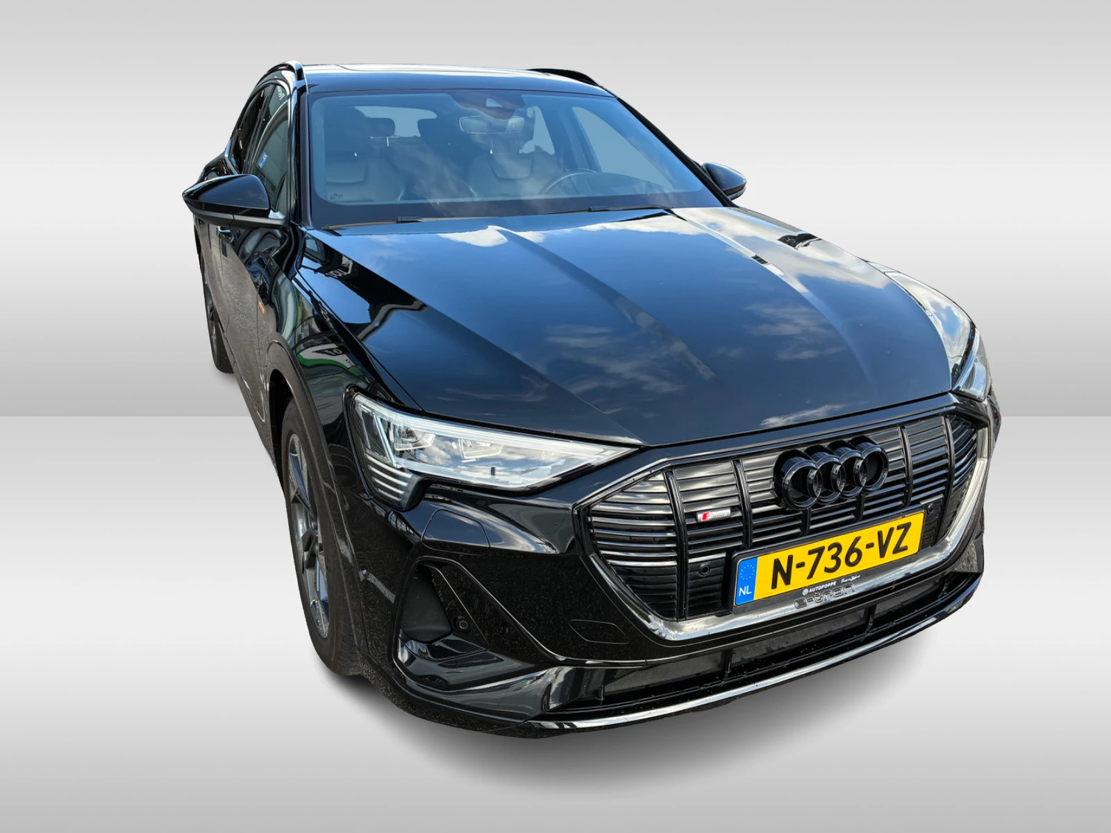 Hoofdafbeelding Audi e-tron