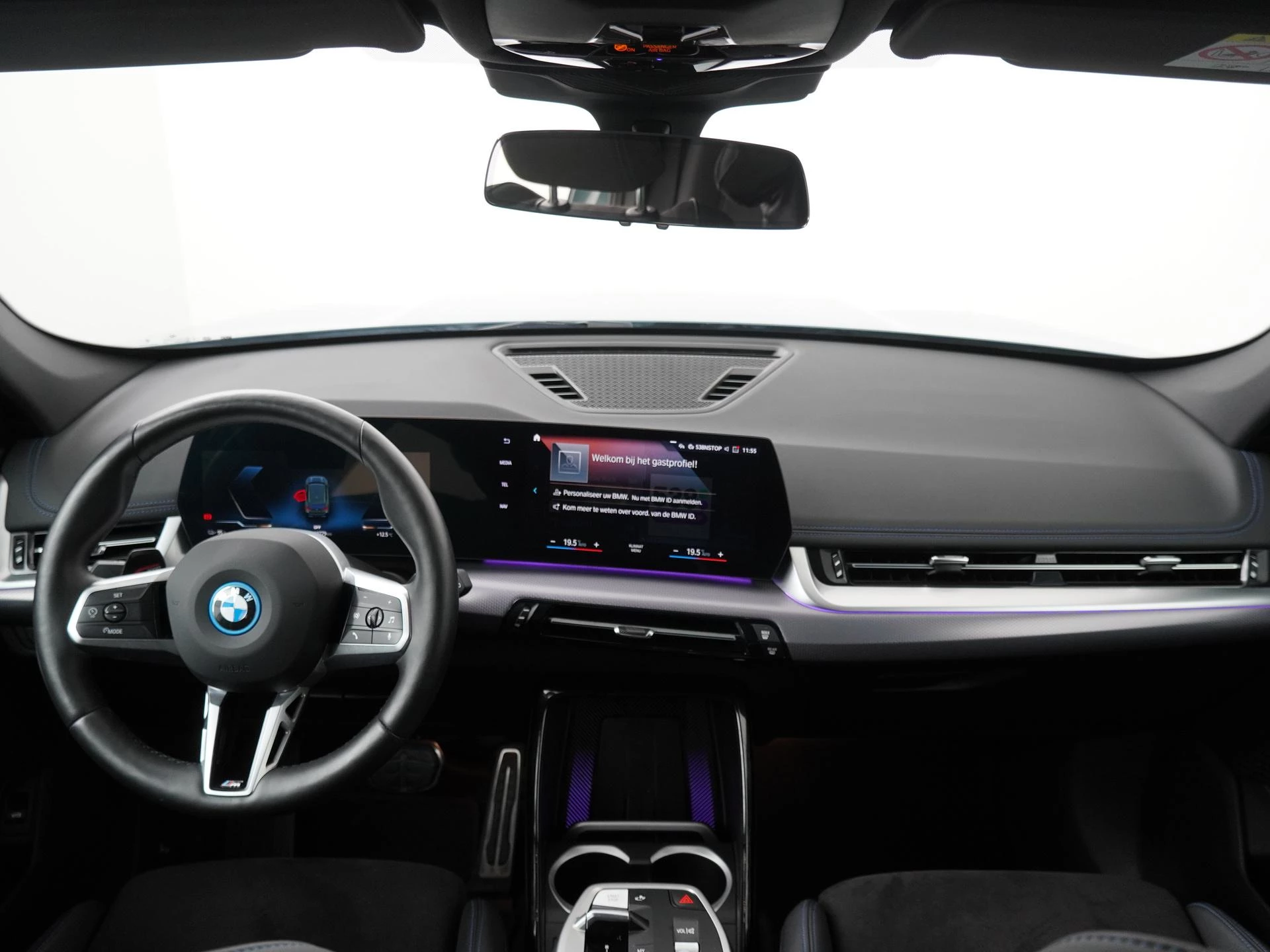 Hoofdafbeelding BMW iX1