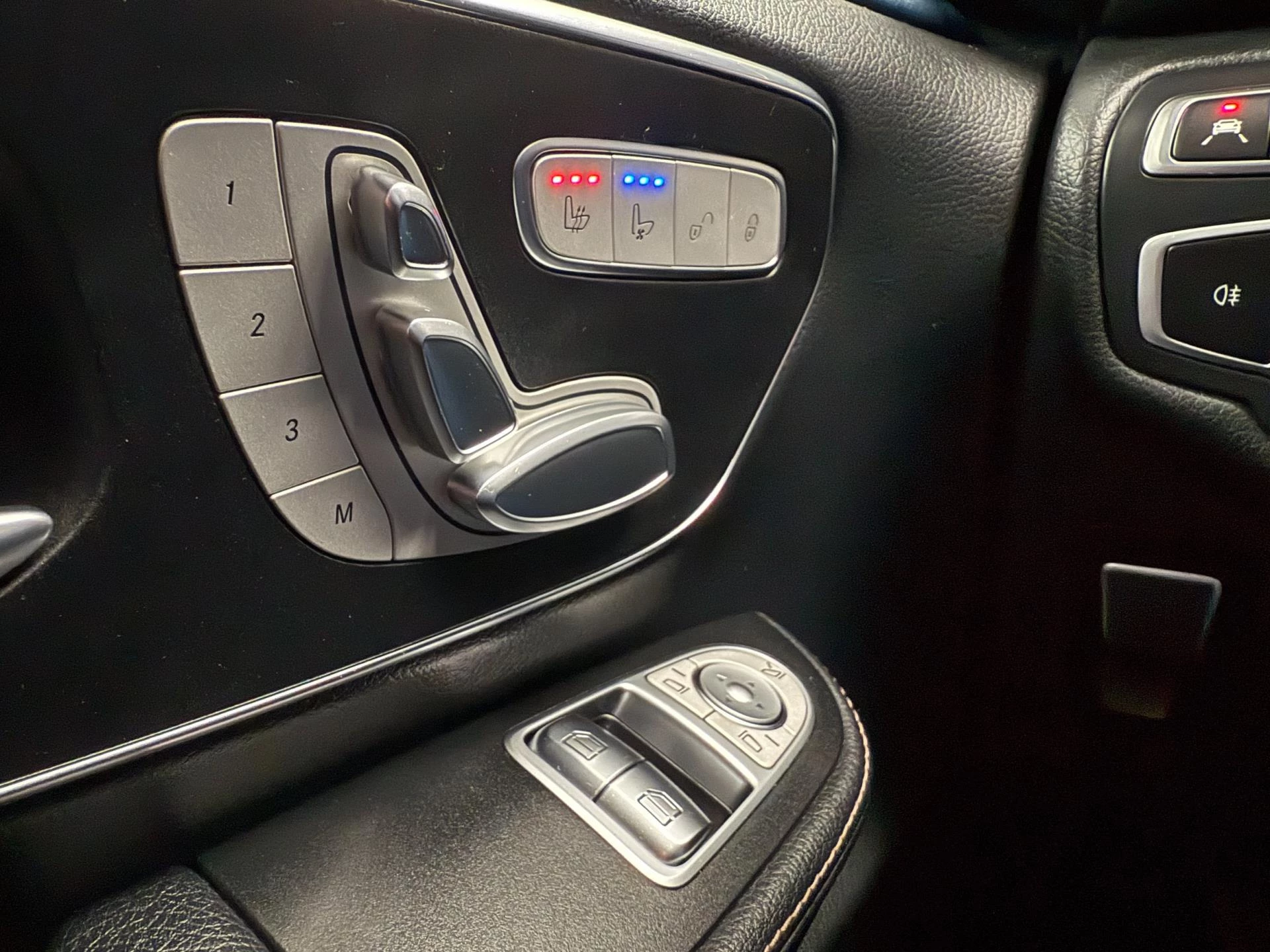 Hoofdafbeelding Mercedes-Benz EQV