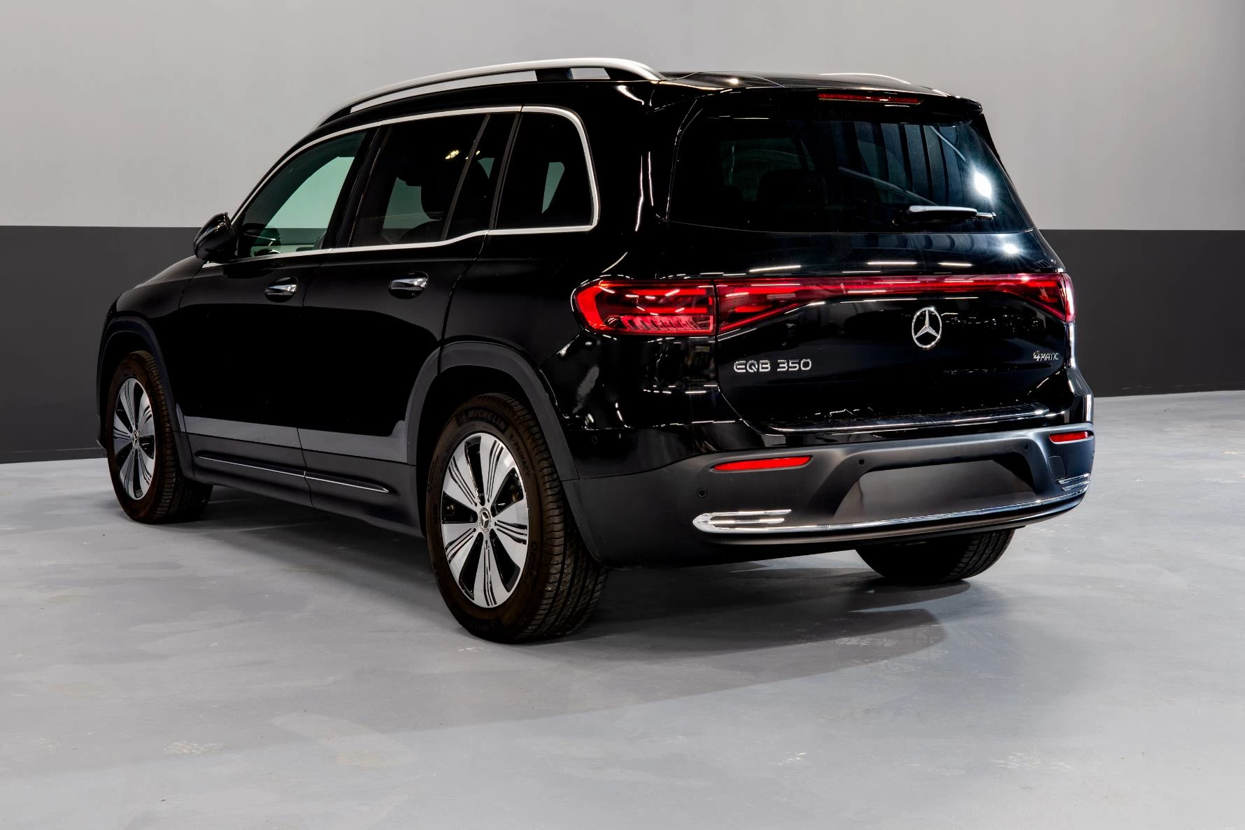 Hoofdafbeelding Mercedes-Benz EQB