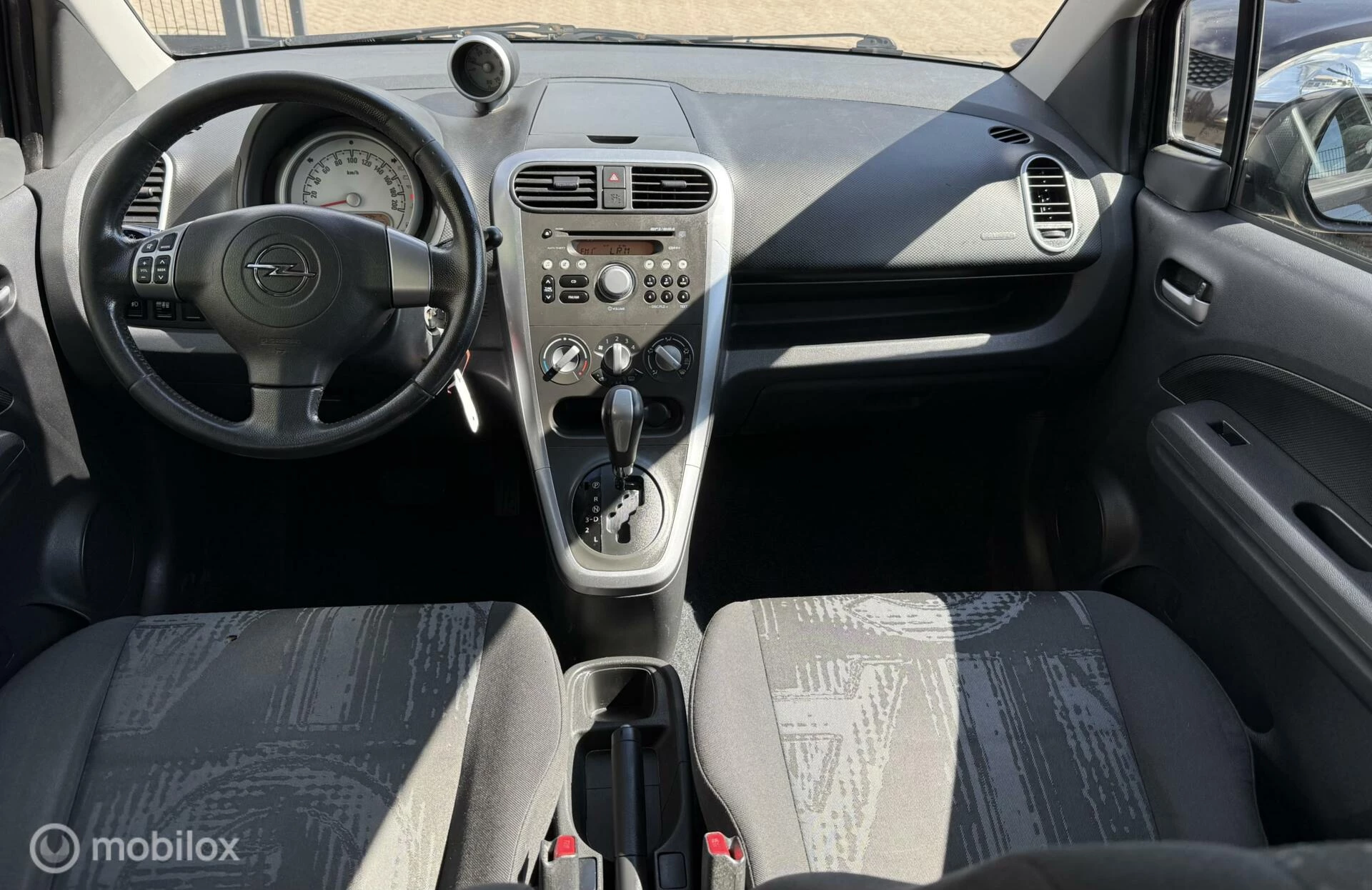 Hoofdafbeelding Opel Agila