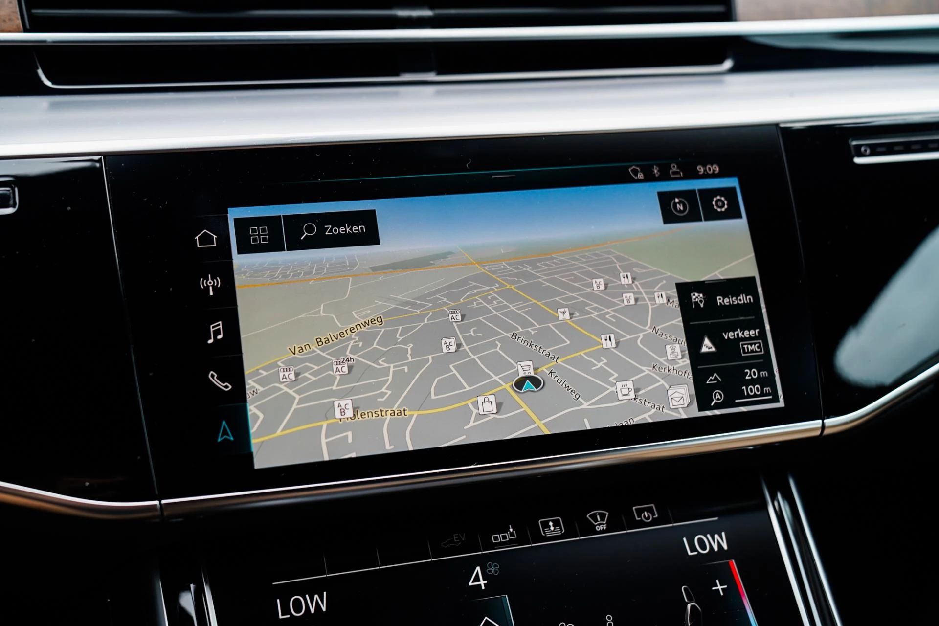 Hoofdafbeelding Audi A8