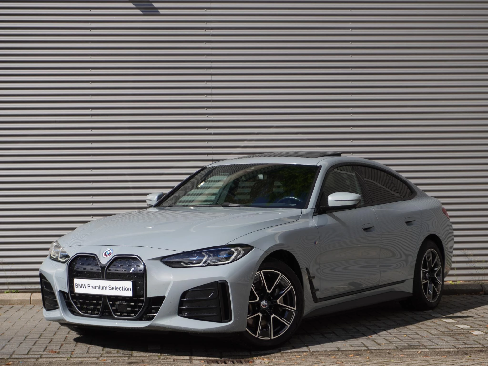 Hoofdafbeelding BMW i4