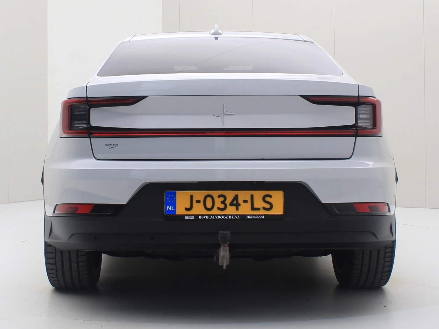 Hoofdafbeelding Polestar 2