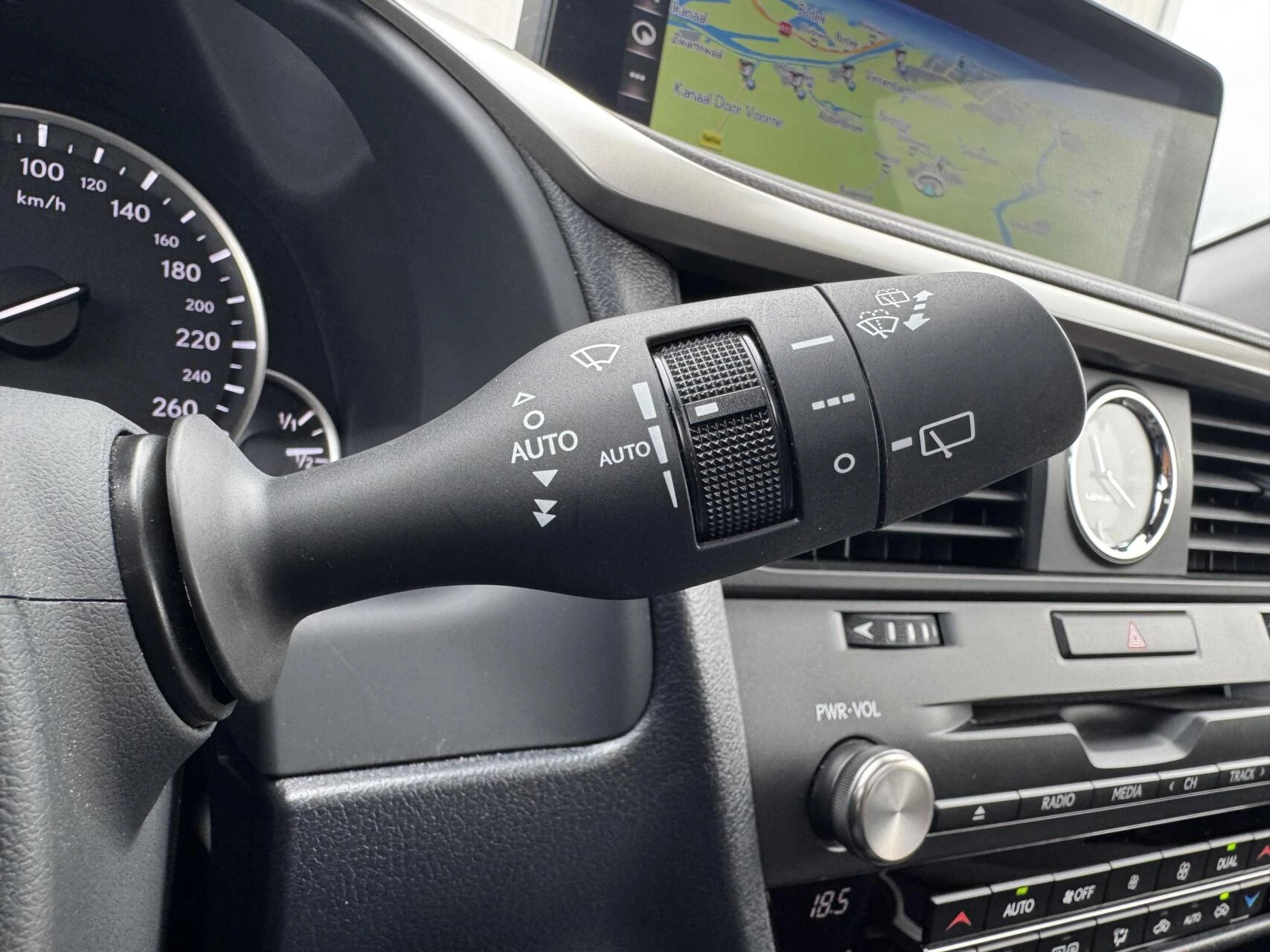 Hoofdafbeelding Lexus RX