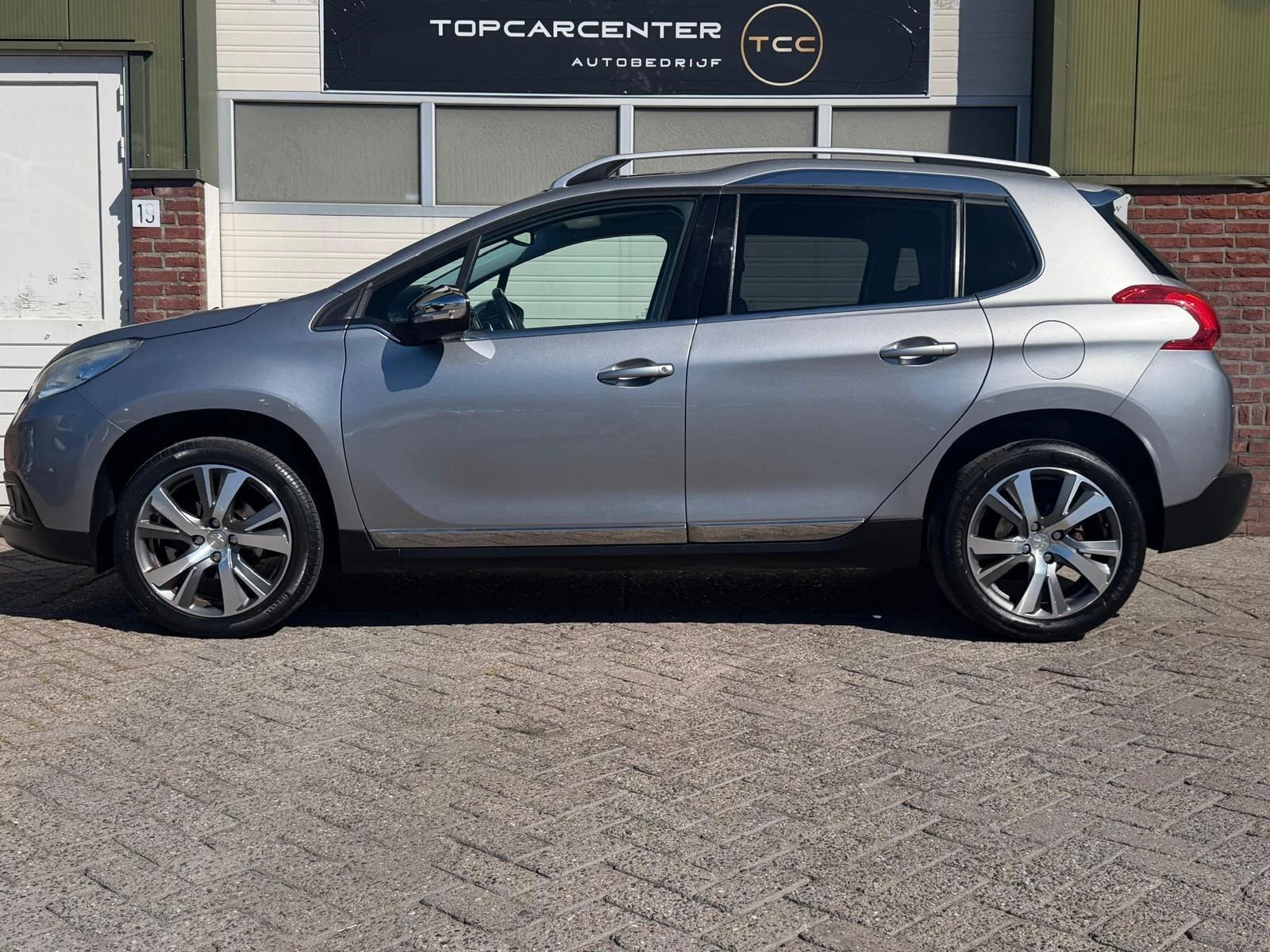 Hoofdafbeelding Peugeot 2008