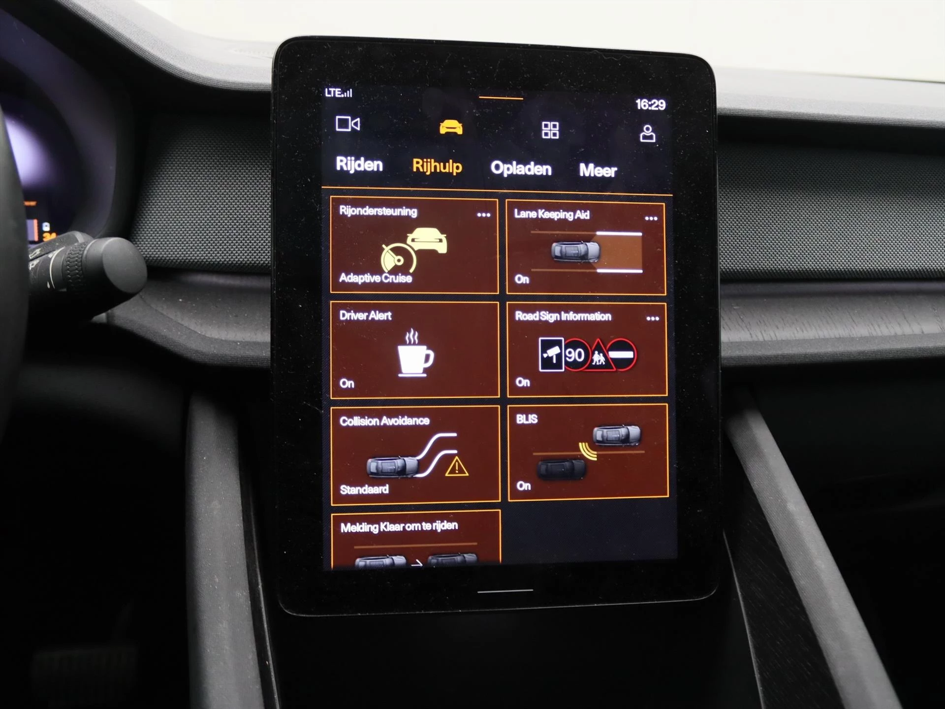 Hoofdafbeelding Polestar 2