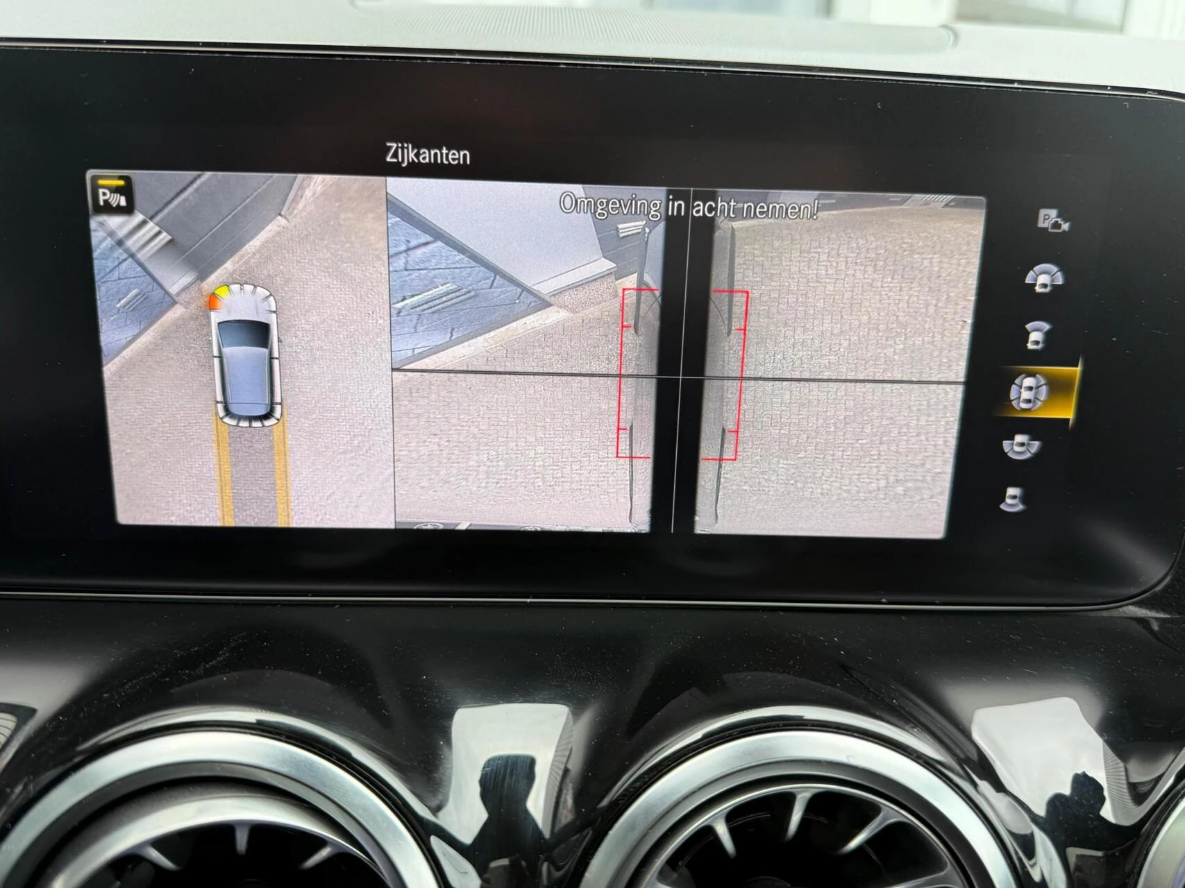 Hoofdafbeelding Mercedes-Benz EQA