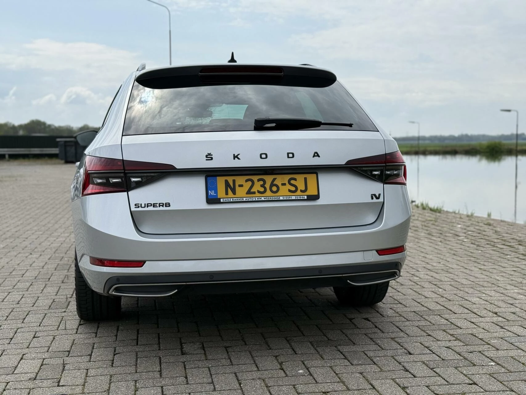 Hoofdafbeelding Škoda Superb