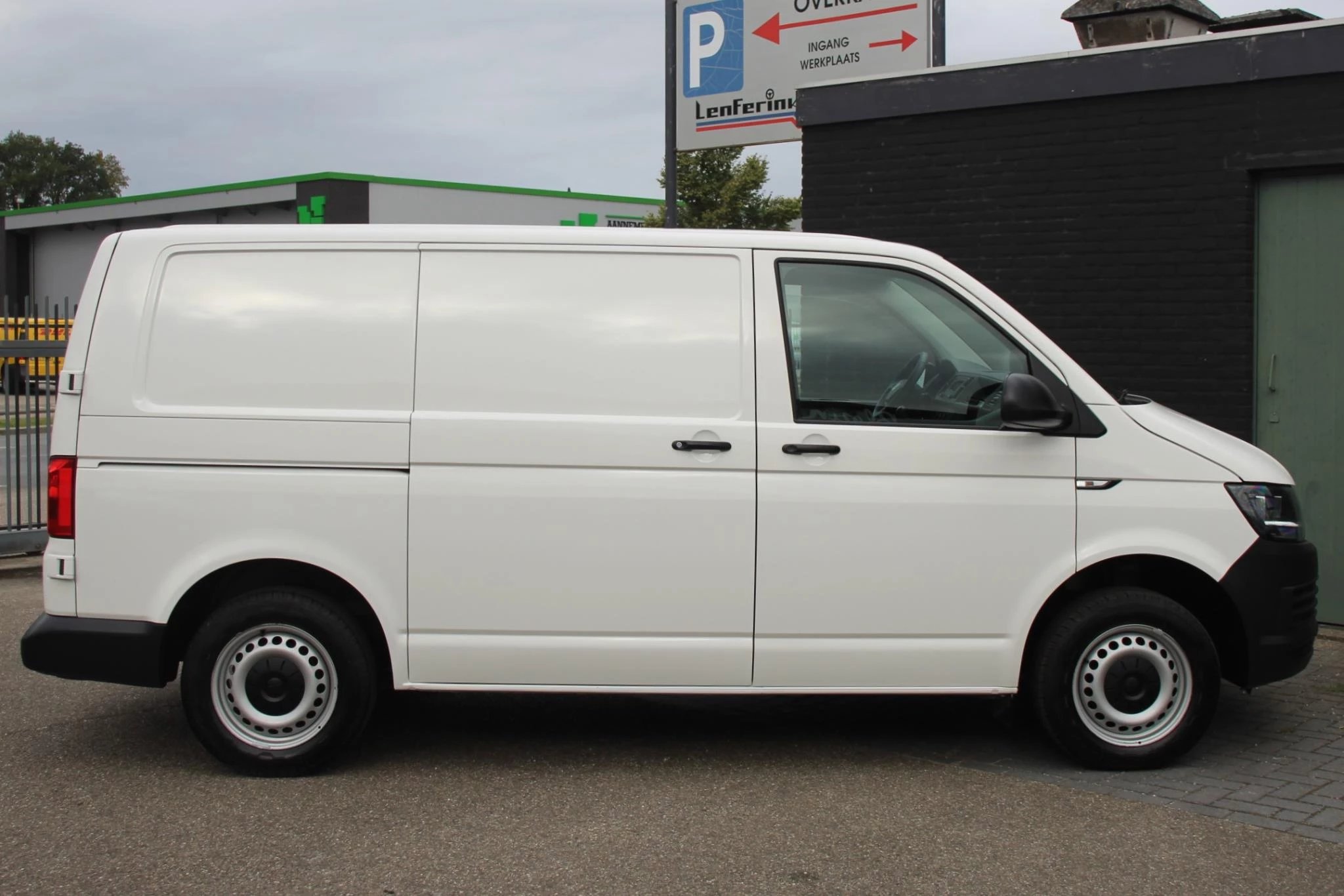 Hoofdafbeelding Volkswagen Transporter