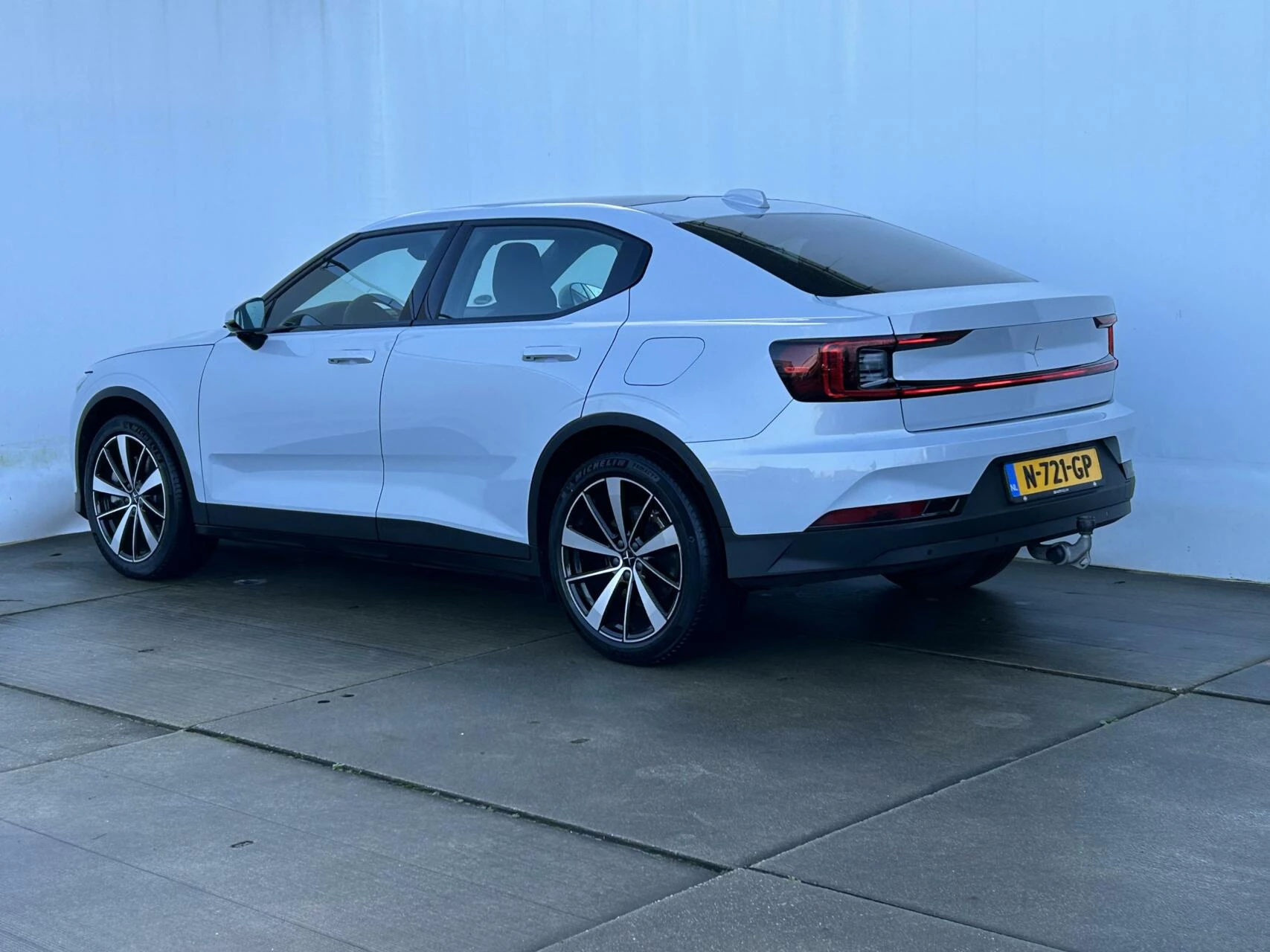 Hoofdafbeelding Polestar 2