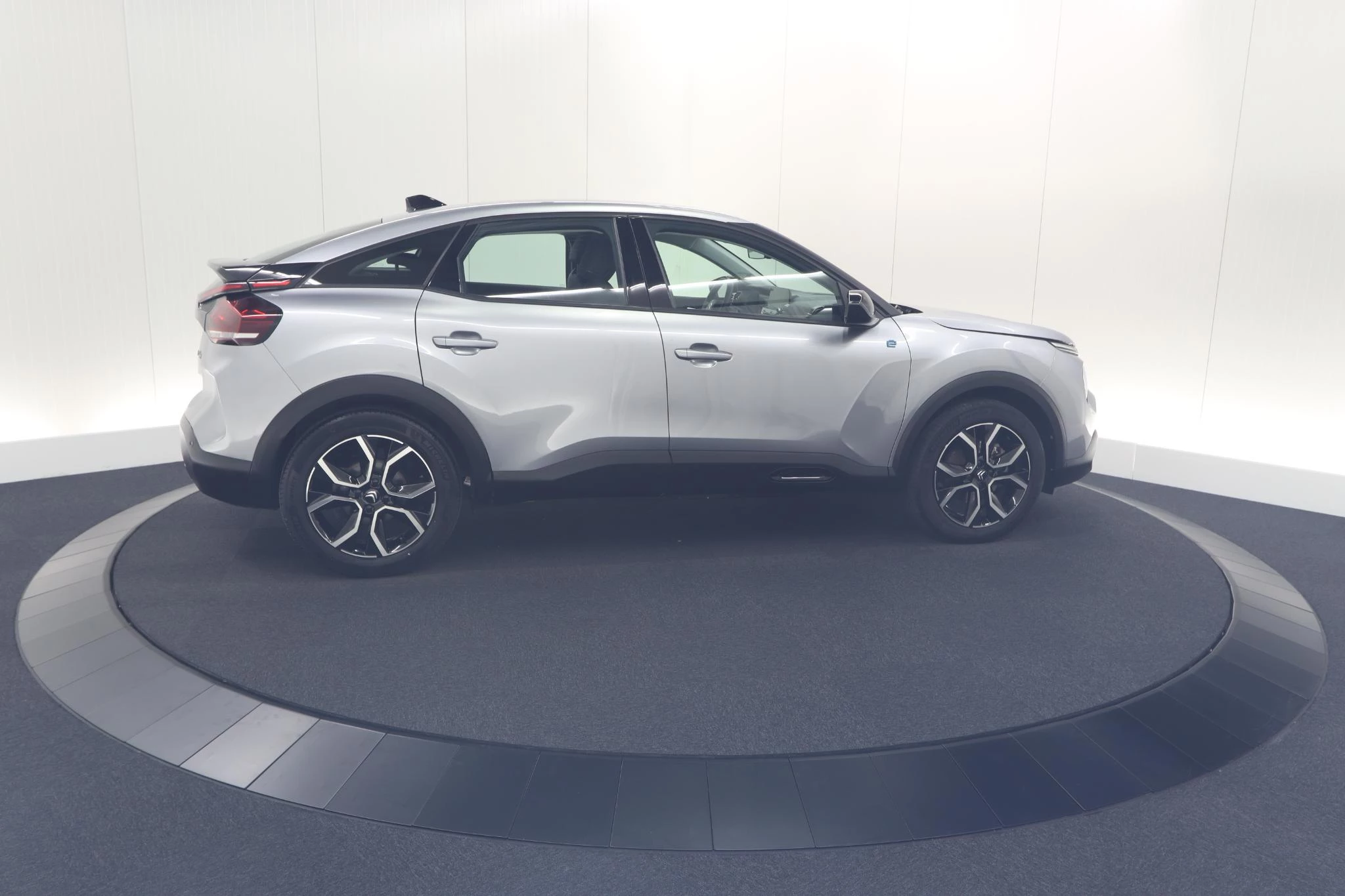 Hoofdafbeelding Citroën ë-C4