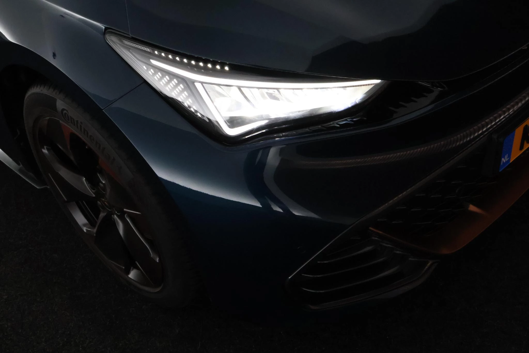 Hoofdafbeelding CUPRA Born