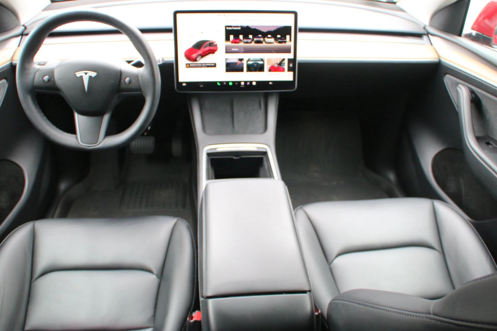 Hoofdafbeelding Tesla Model Y