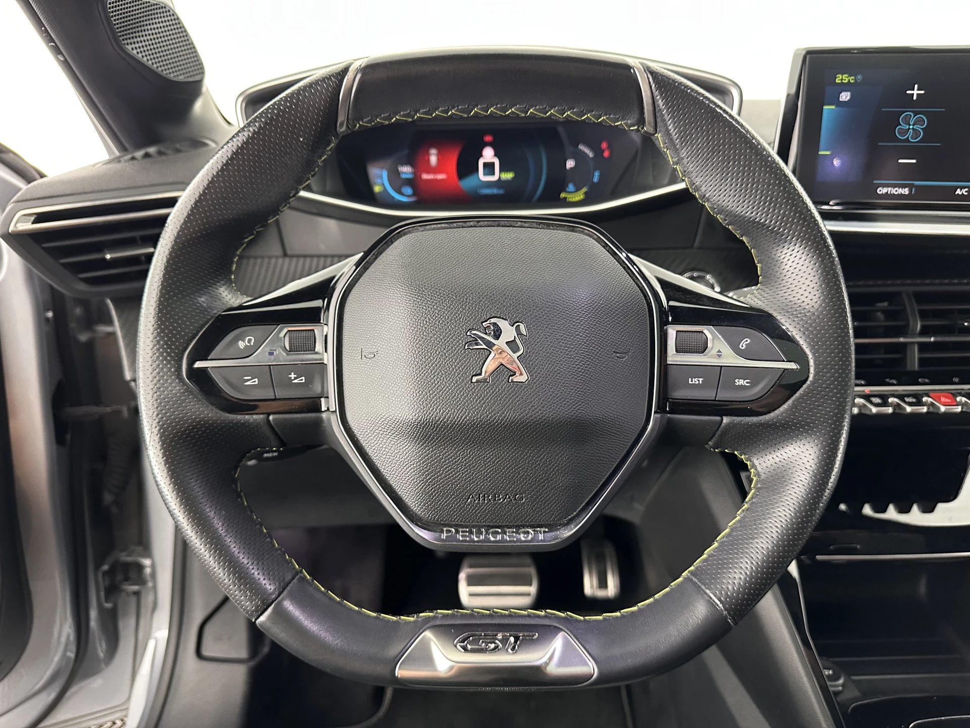 Hoofdafbeelding Peugeot e-208