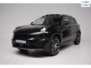 Hoofdafbeelding Lynk & Co 01 Lynk & Co 01 1.5 BLACK-EDITION / VIRTUAL / 360 CAMERA / INFINITY GELUID / PANORAMADAK / ADAPT.CRUISE / 20INCH / SFEERVERLICHTING