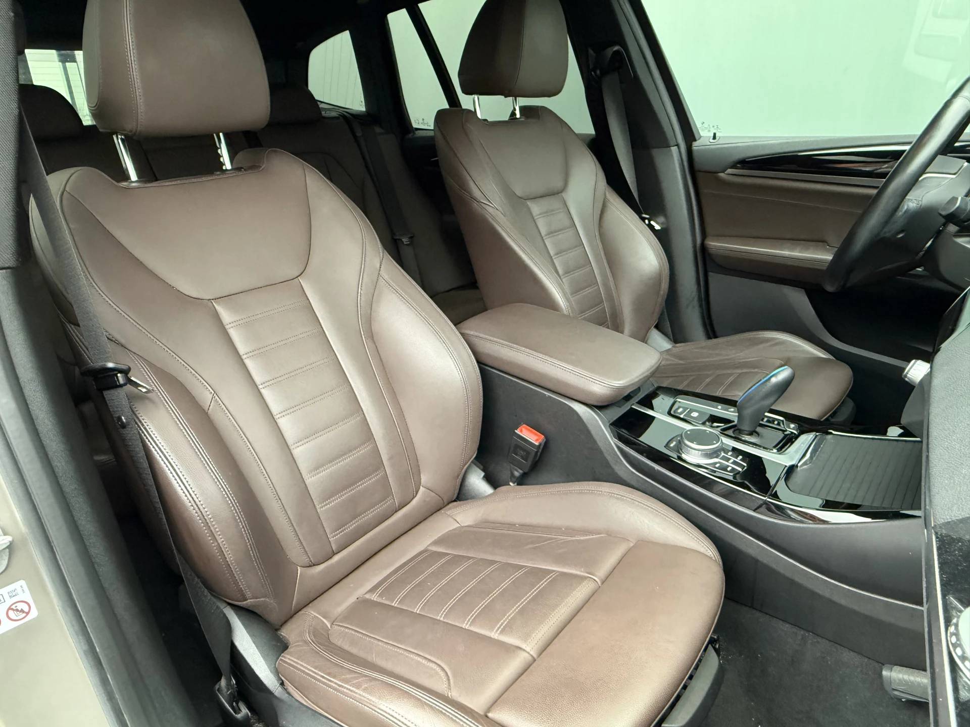 Hoofdafbeelding BMW iX3