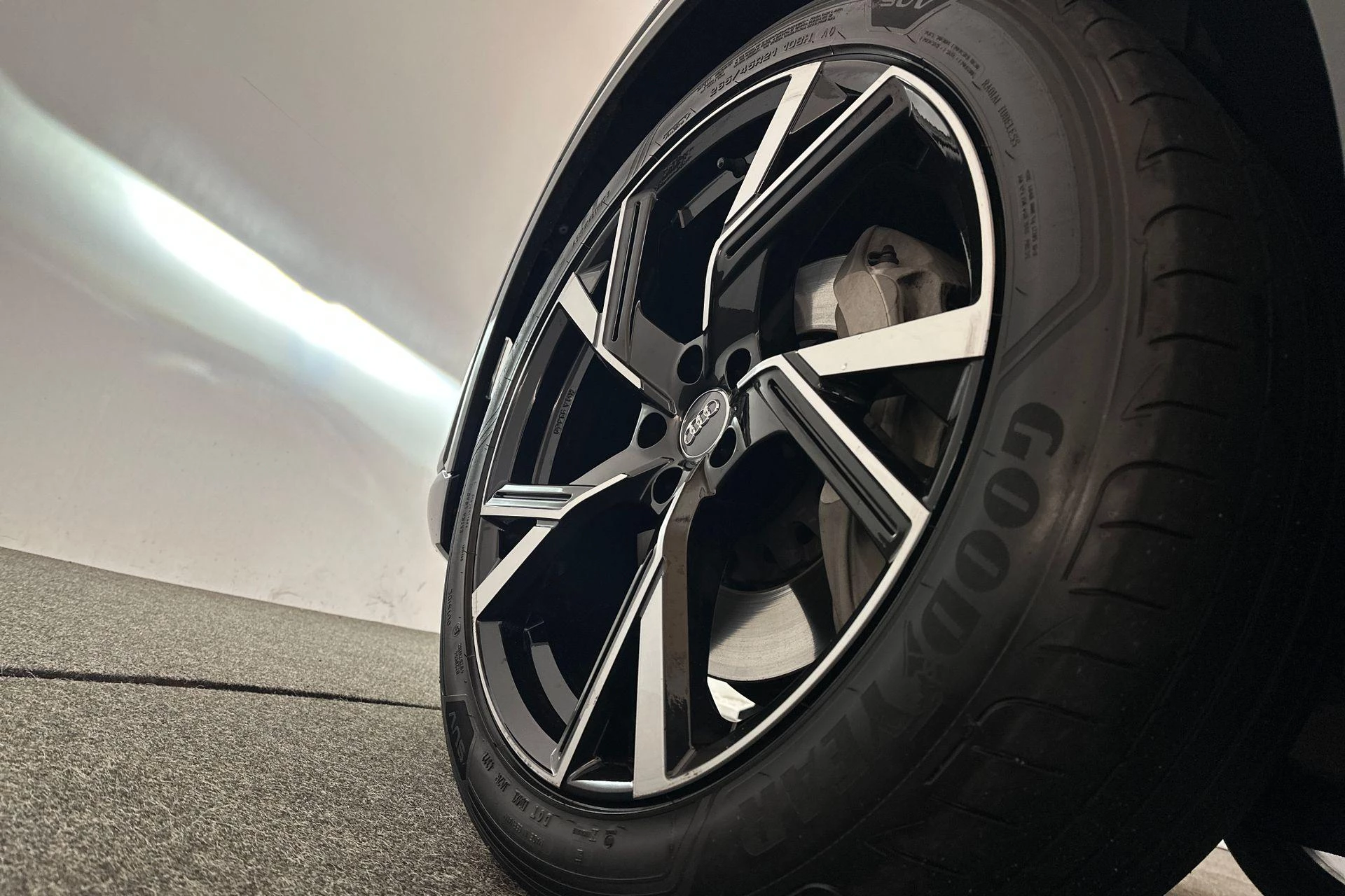 Hoofdafbeelding Audi Q8 e-tron