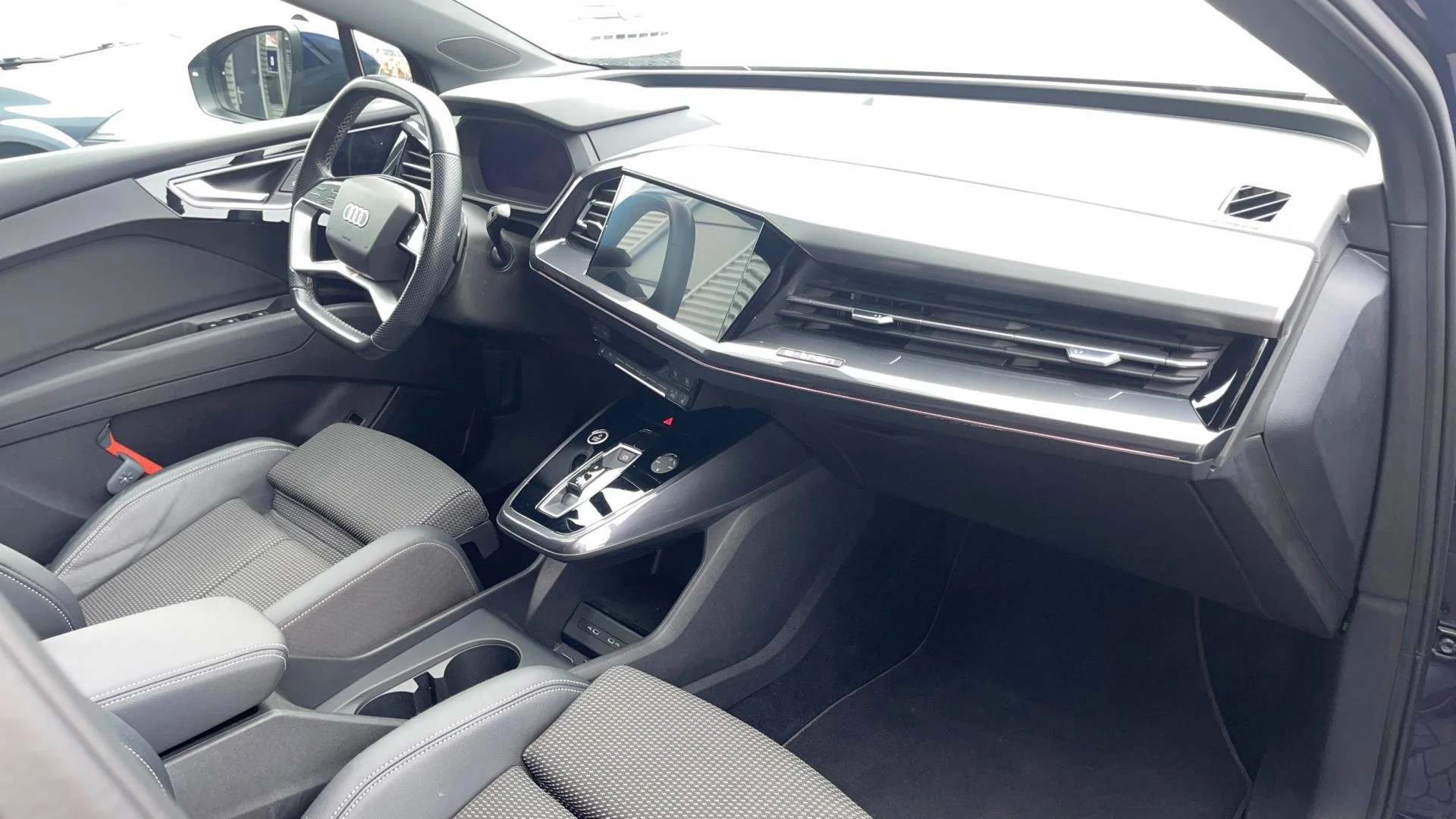 Hoofdafbeelding Audi Q4 e-tron