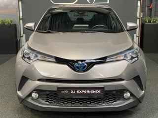 Toyota C-HR 1.8 Hybrid Dynamic 122 PK Camera ACC NAVI CARPLAY