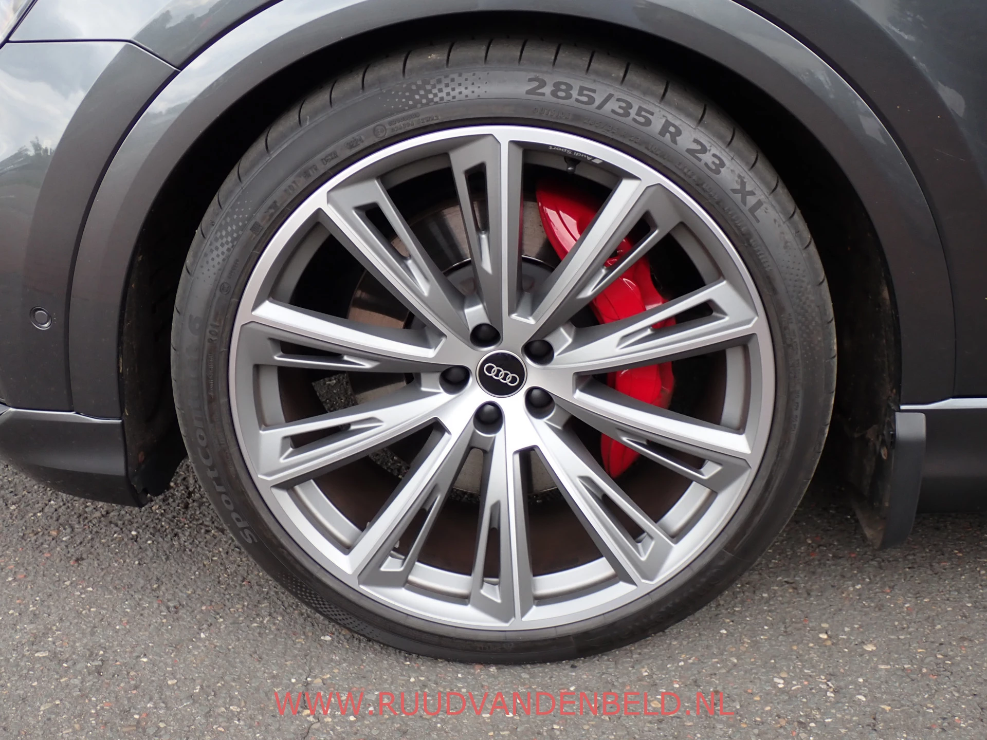 Hoofdafbeelding Audi Q8
