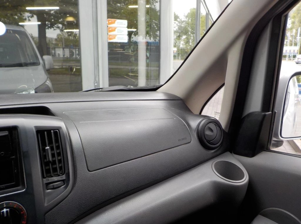 Hoofdafbeelding Nissan NV200