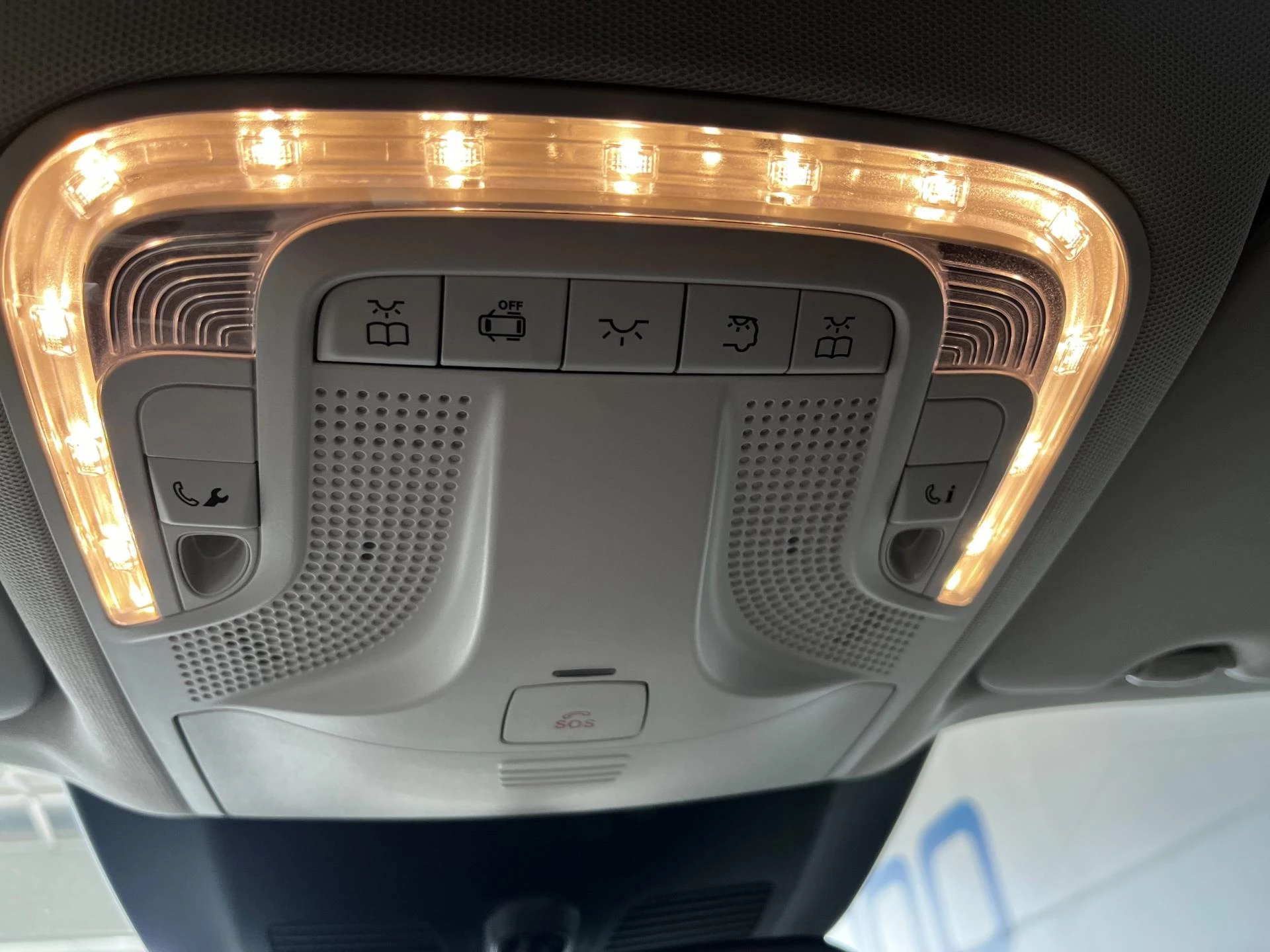 Hoofdafbeelding Mercedes-Benz EQV