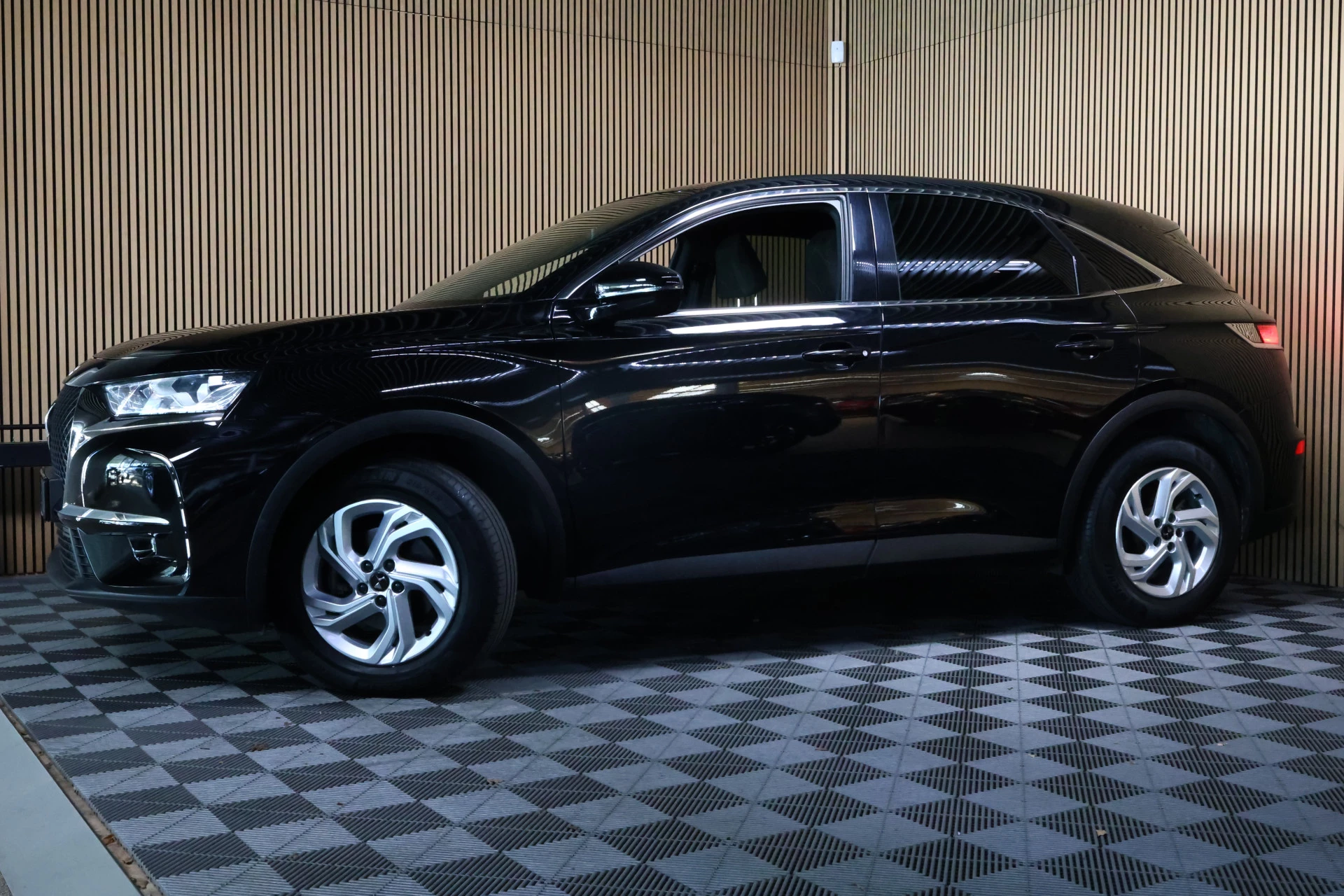 Hoofdafbeelding DS DS 7