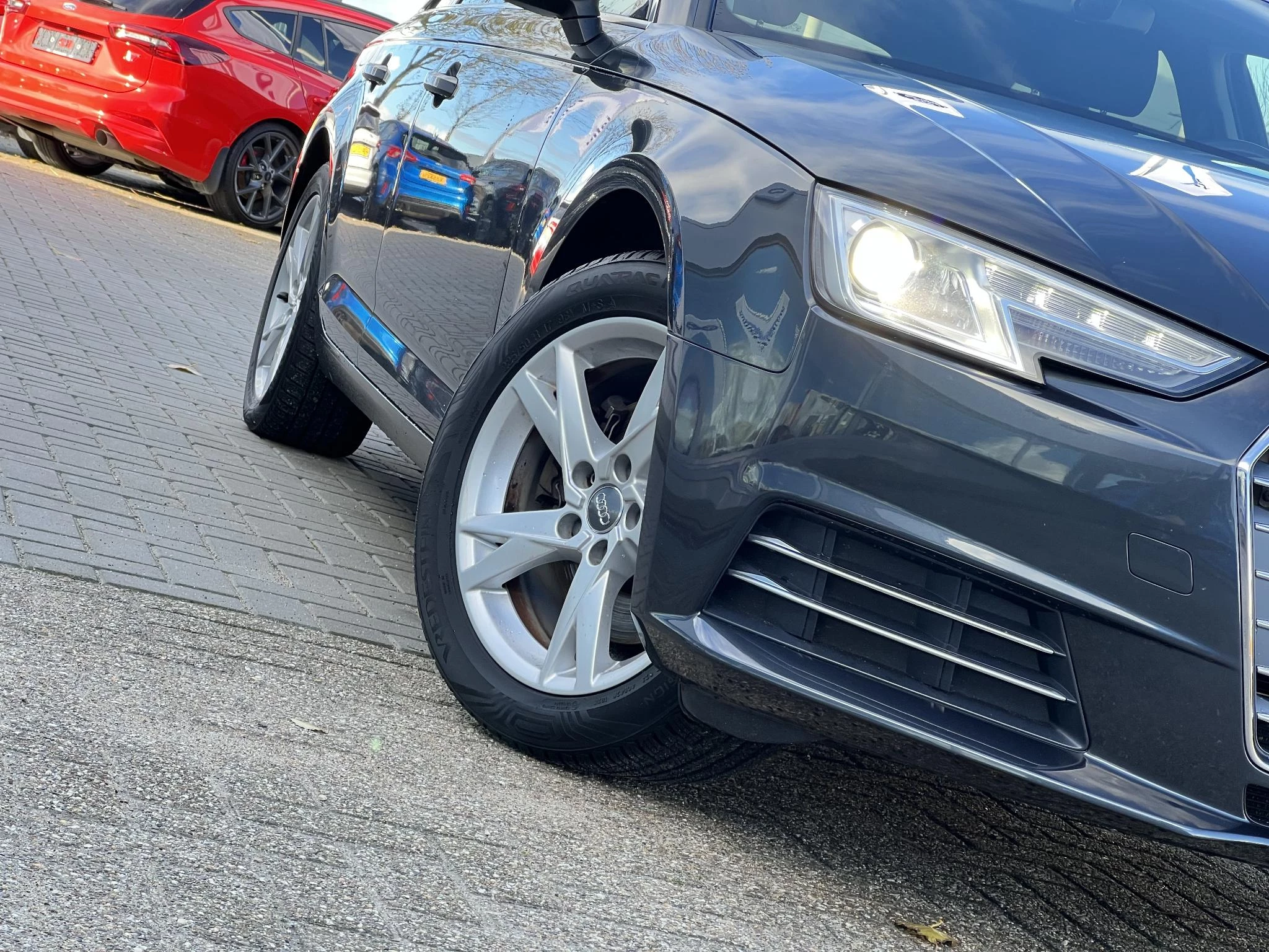 Hoofdafbeelding Audi A4