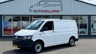 Volkswagen Transporter 2.0 TDI 62KW 84PK EURO 6 AIRCO/ CRUISE CONTROL/ TREKHAAK/ PARKEE