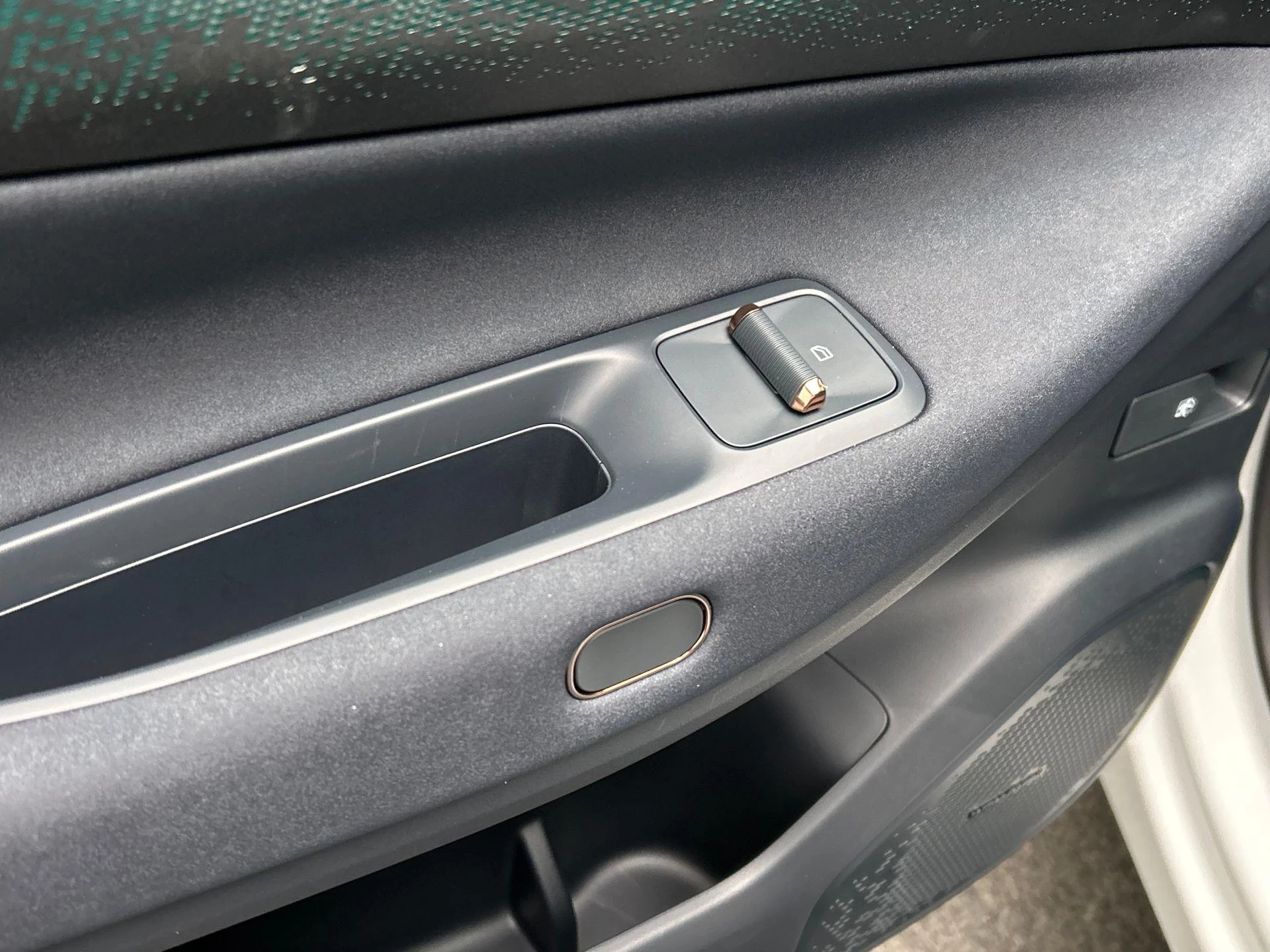 Hoofdafbeelding Lynk & Co 08